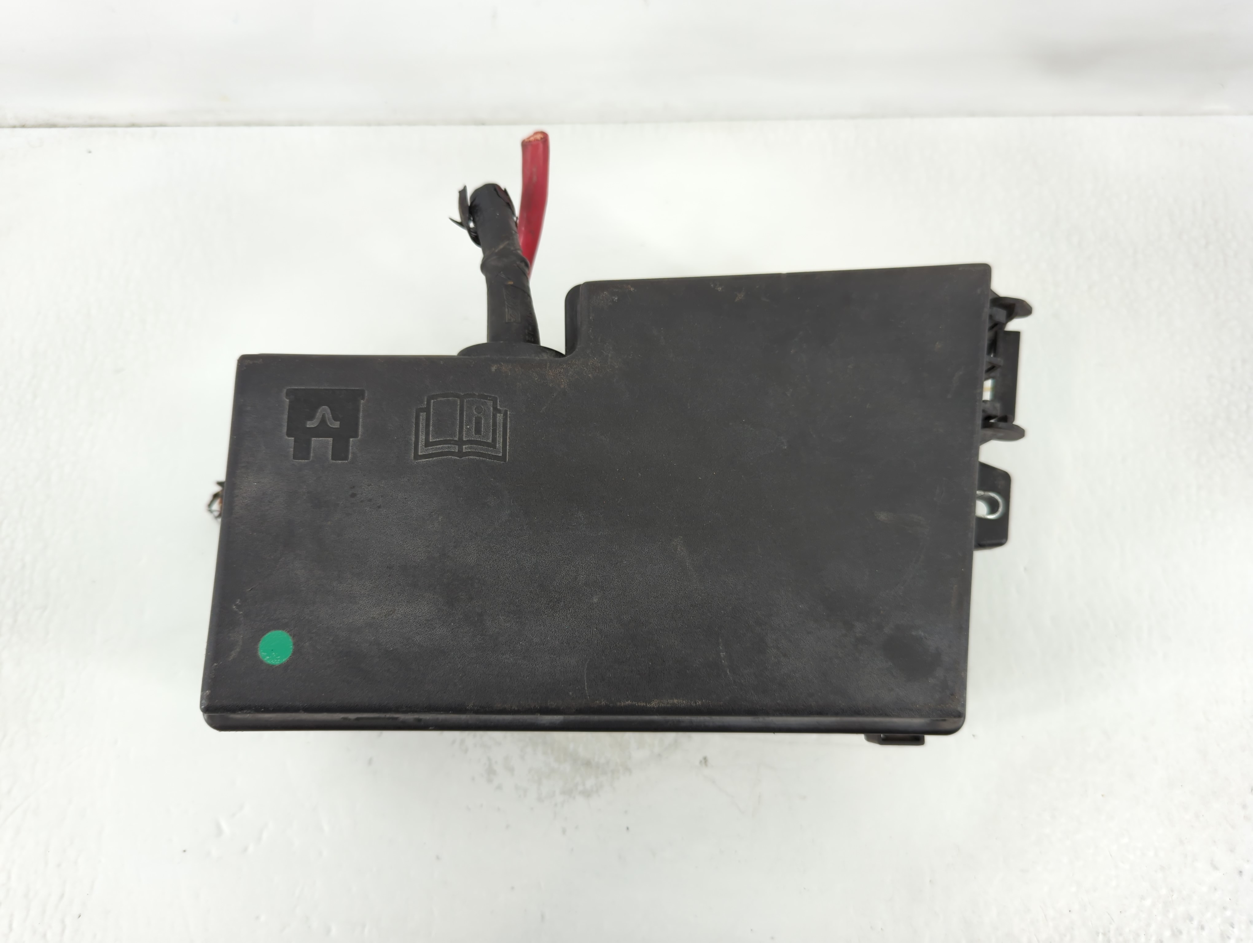 Picture of 2006-2007 Volvo V50 Fusebox Fuse Box Relay Module 30728346 769582