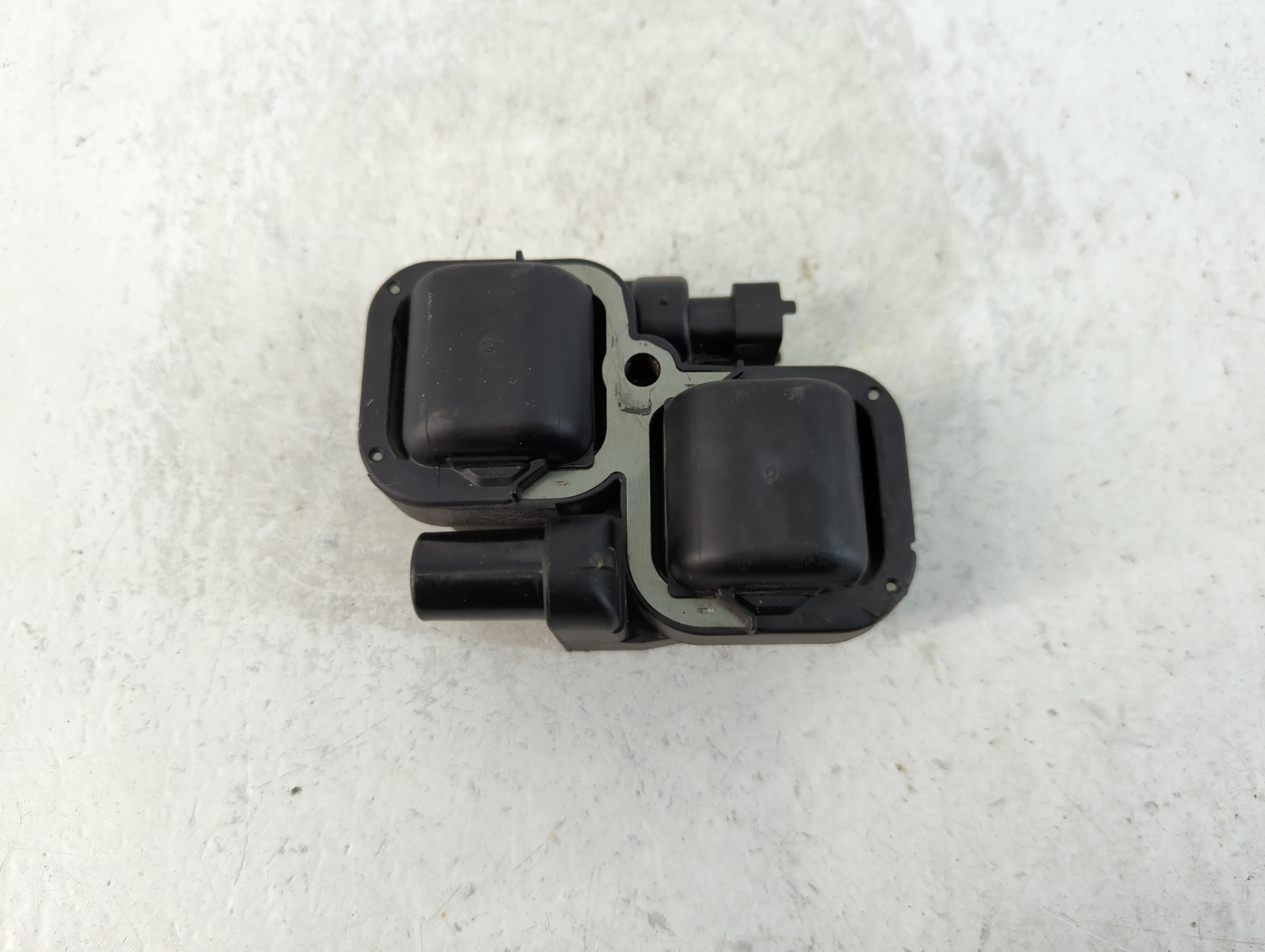 2003-2005 Mercedes-benz Ml350 Ignition Coil Igniter Pack 769709 - Oemusedautoparts1.com