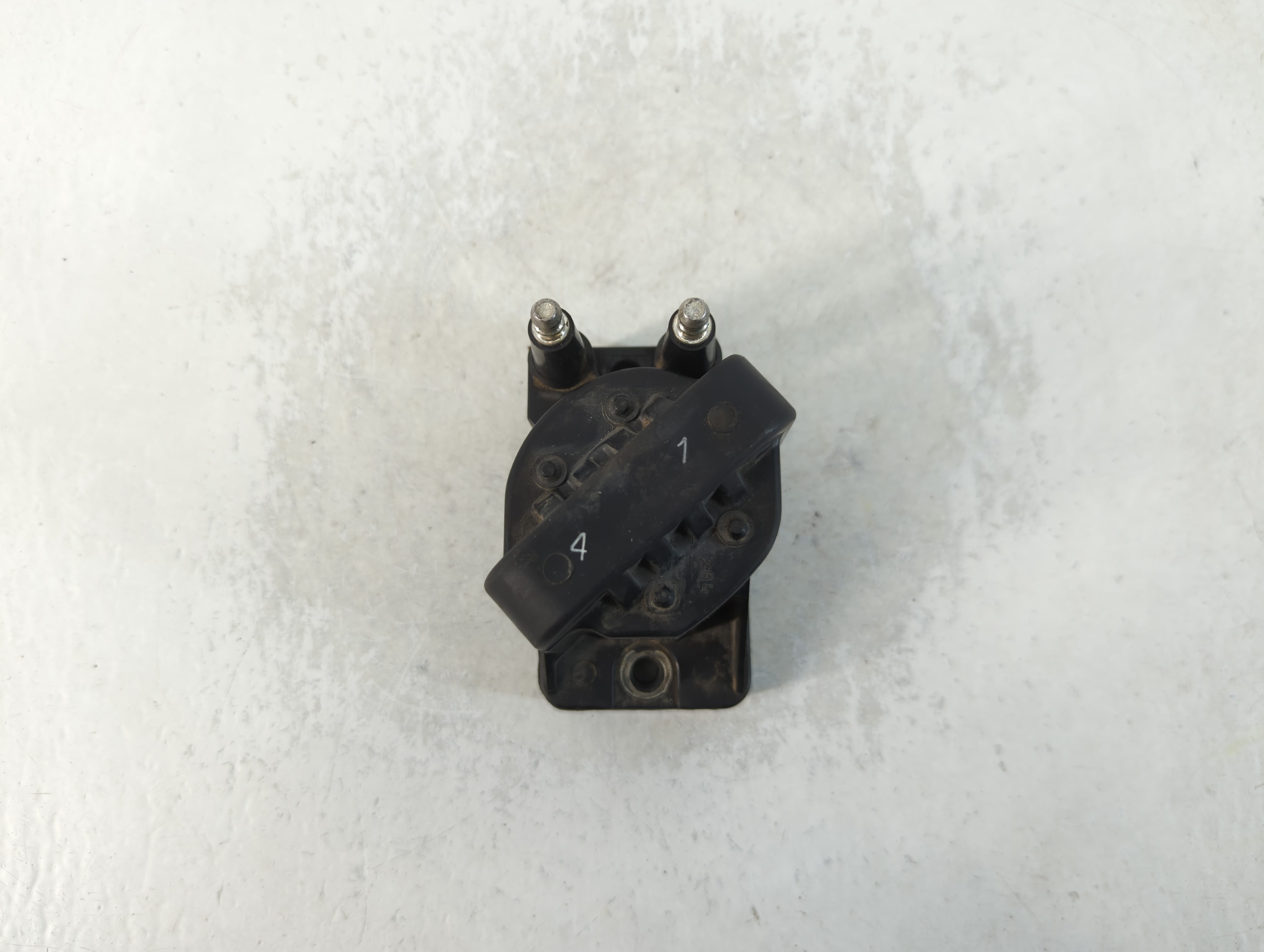 1993-2005 Buick Lesabre Ignition Coil Igniter Pack 769775 - Oemusedautoparts1.com