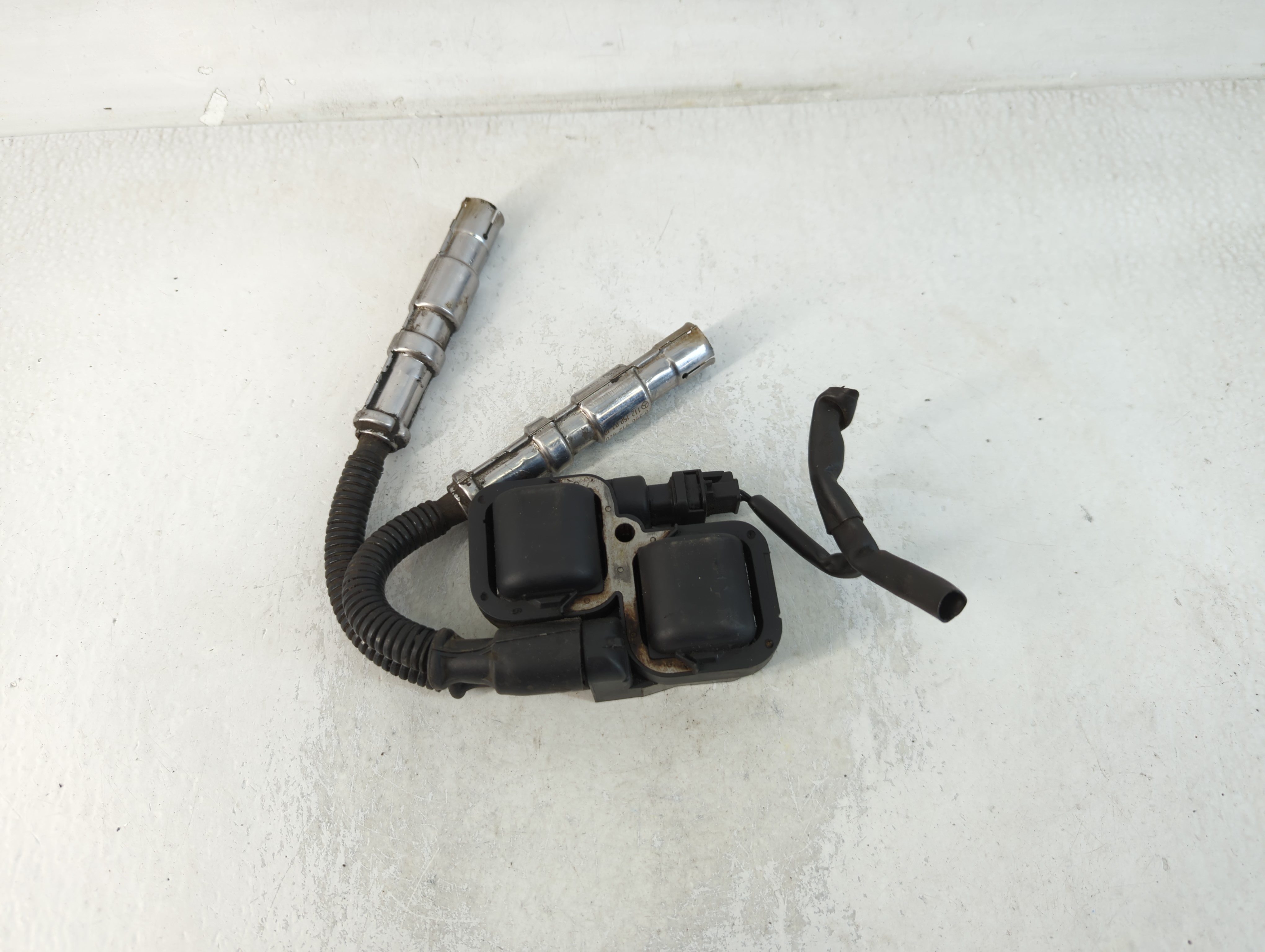 Picture of 2006-2012 Mercedes-benz E350 Ignition Coil Igniter Pack 769844