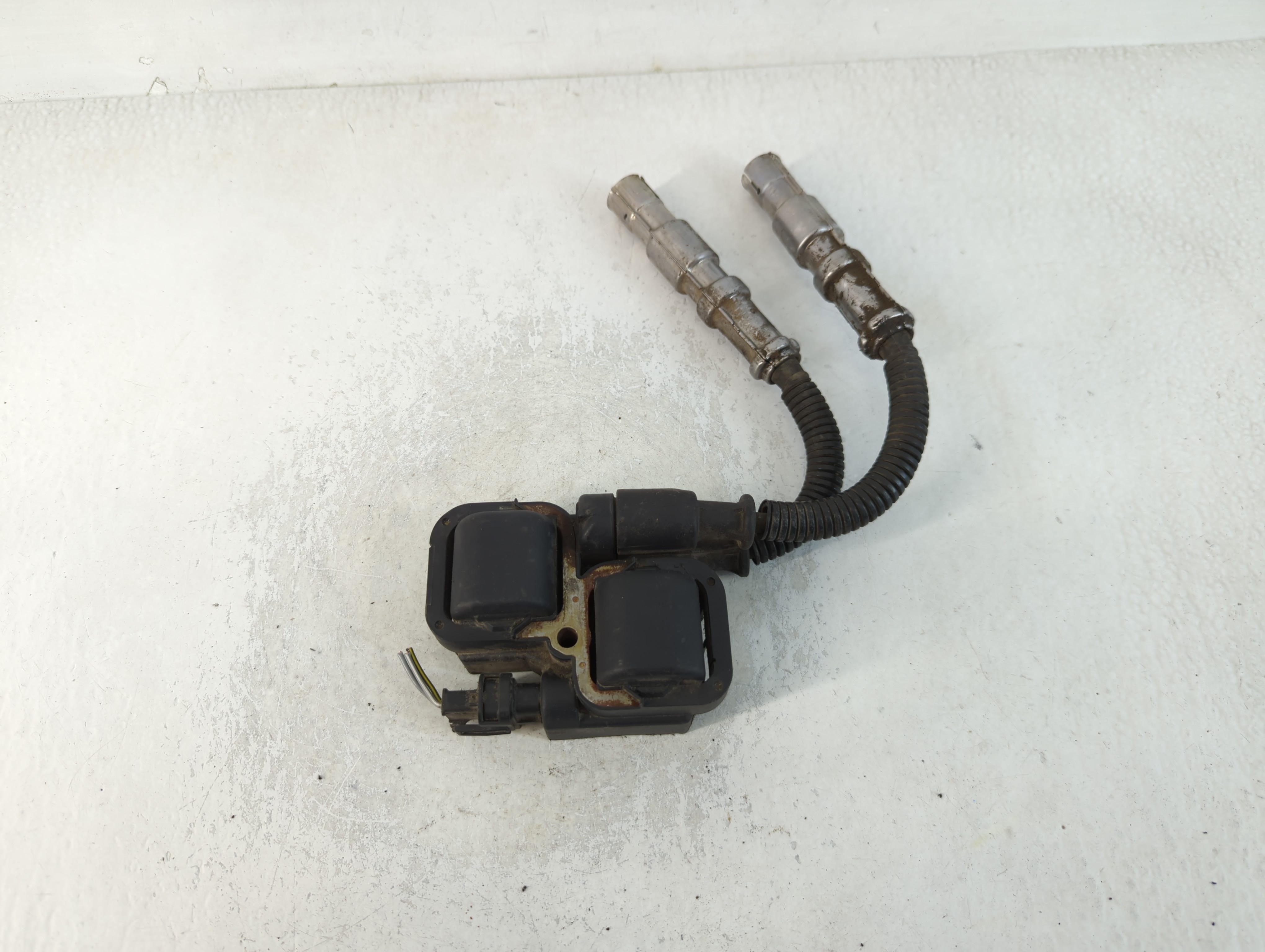 Picture of 2006-2012 Mercedes-benz E350 Ignition Coil Igniter Pack 769857