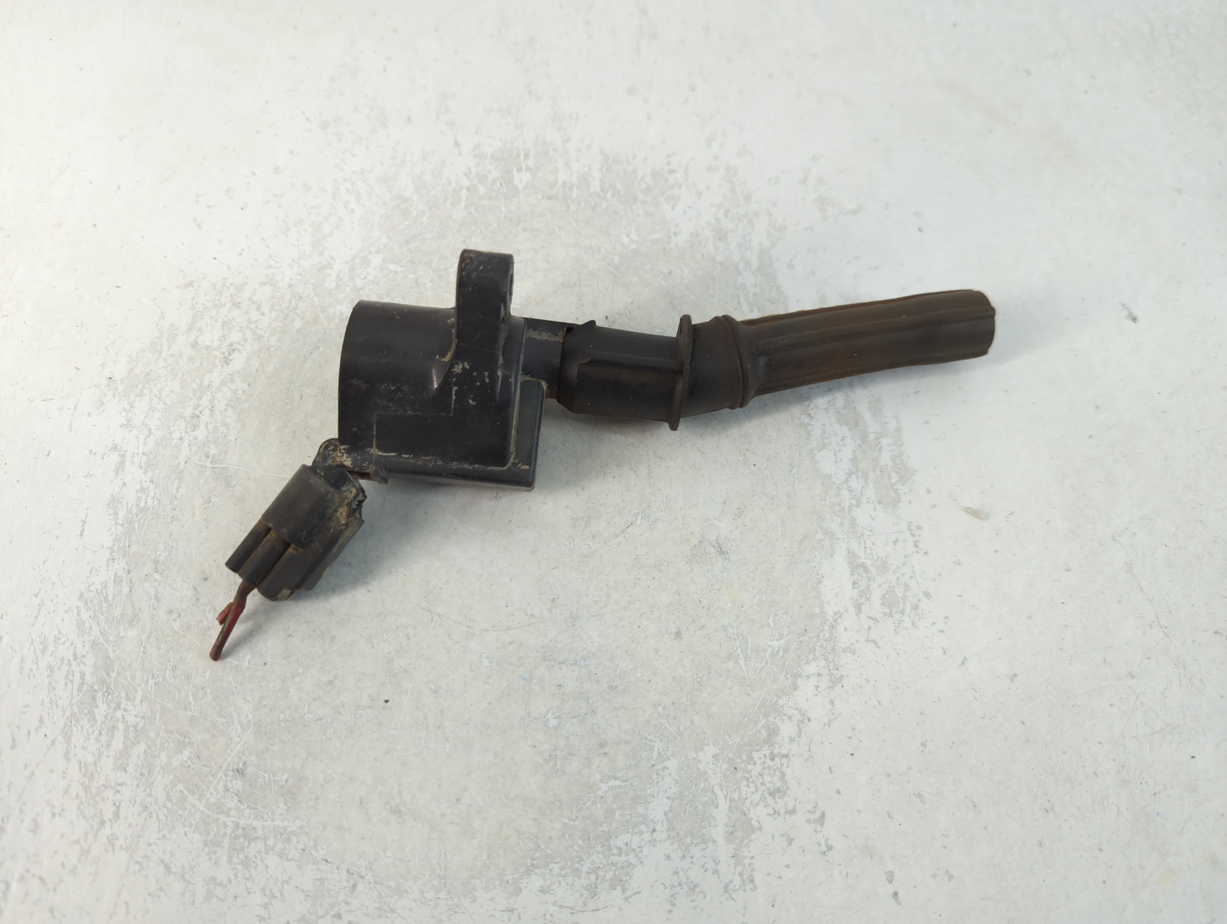 2001-2010 Ford F-150 Ignition Coil Igniter Pack 769868 - Oemusedautoparts1.com