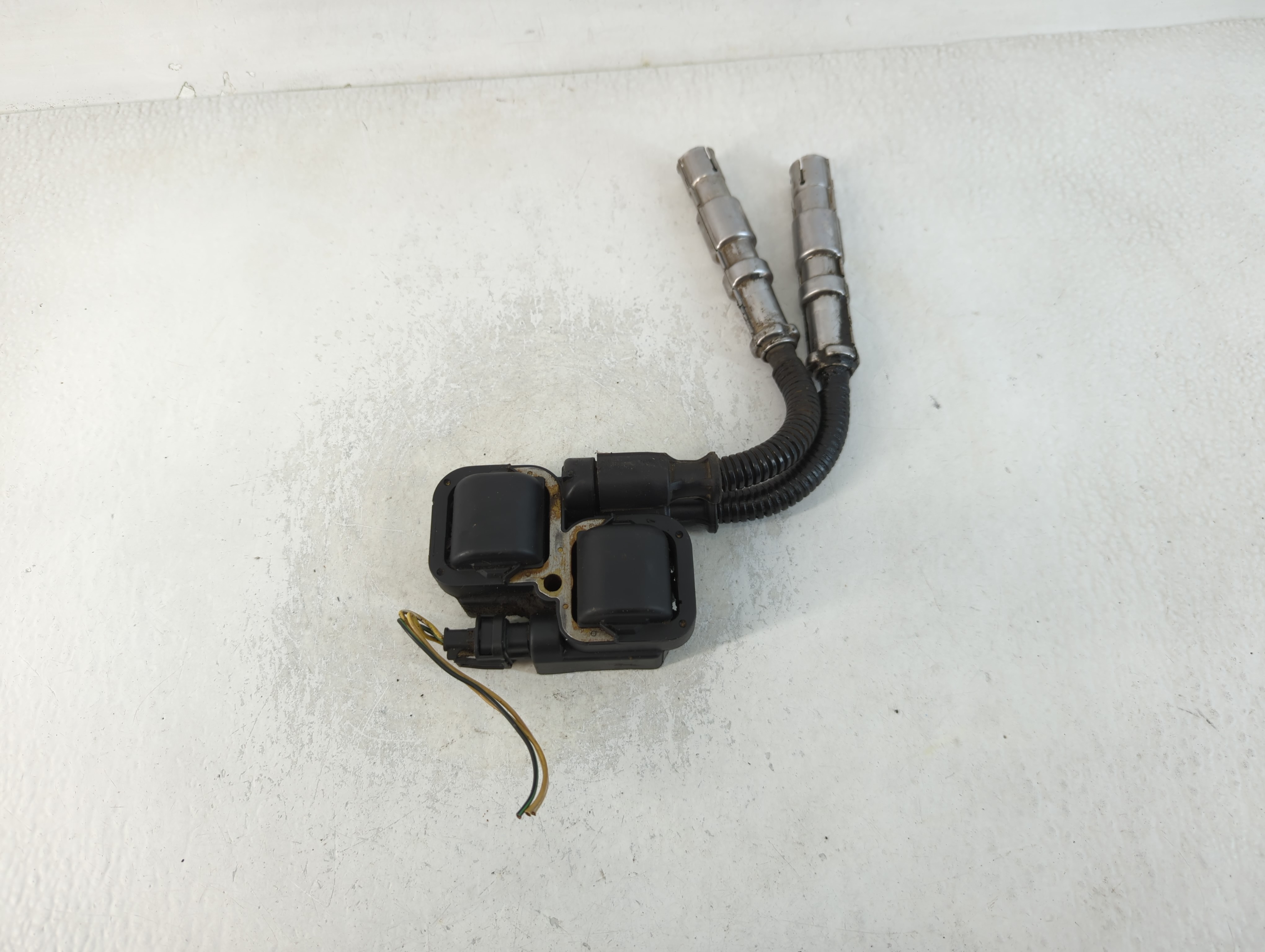 Picture of 2006-2012 Mercedes-benz E350 Ignition Coil Igniter Pack 769869