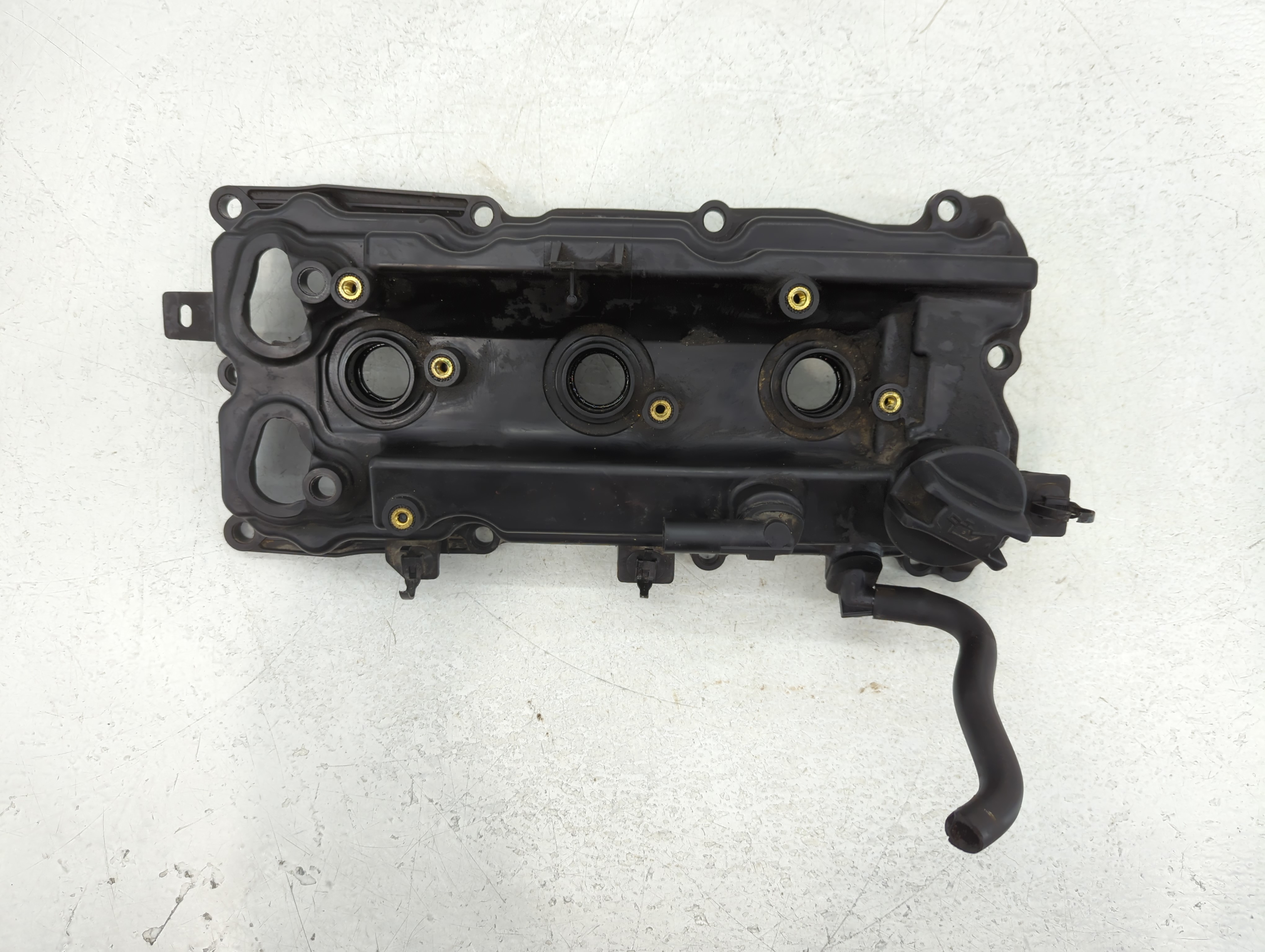 Picture of 2013 Nissan Maxima Passenger Right Cylinder Head Valve Cover 769881