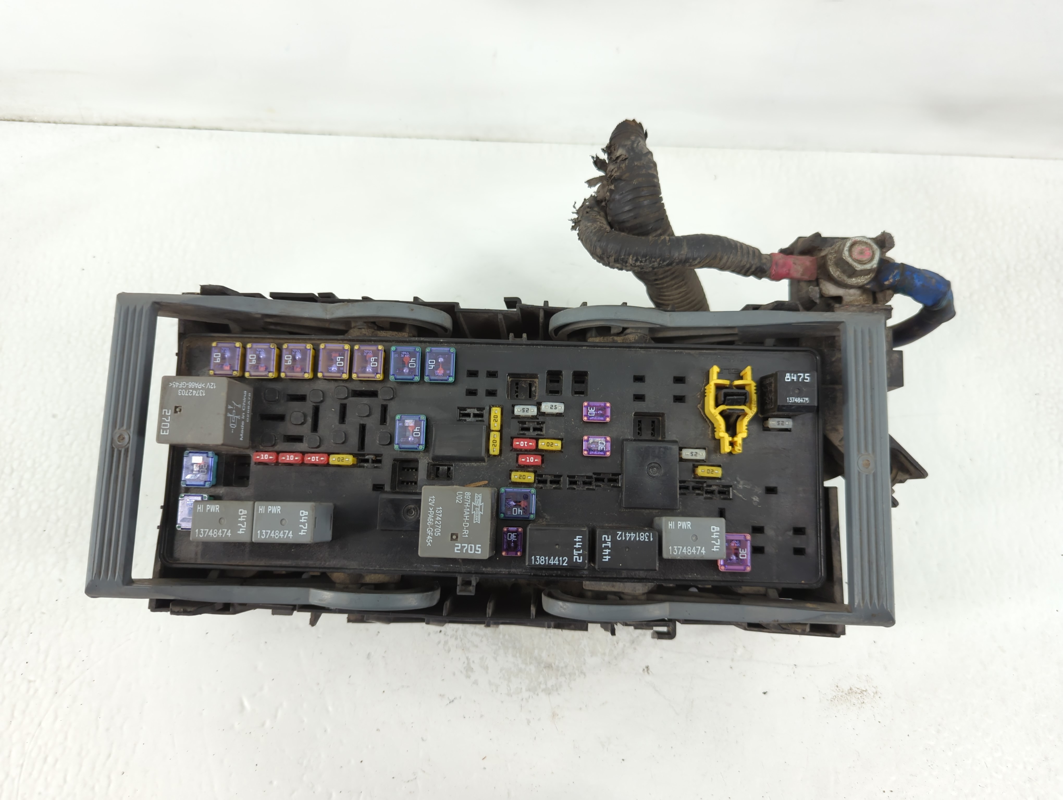 2012-2019 Dodge Journey Chassis Control Module Ccm Bcm Body Control 769899 - Oemusedautoparts1.com