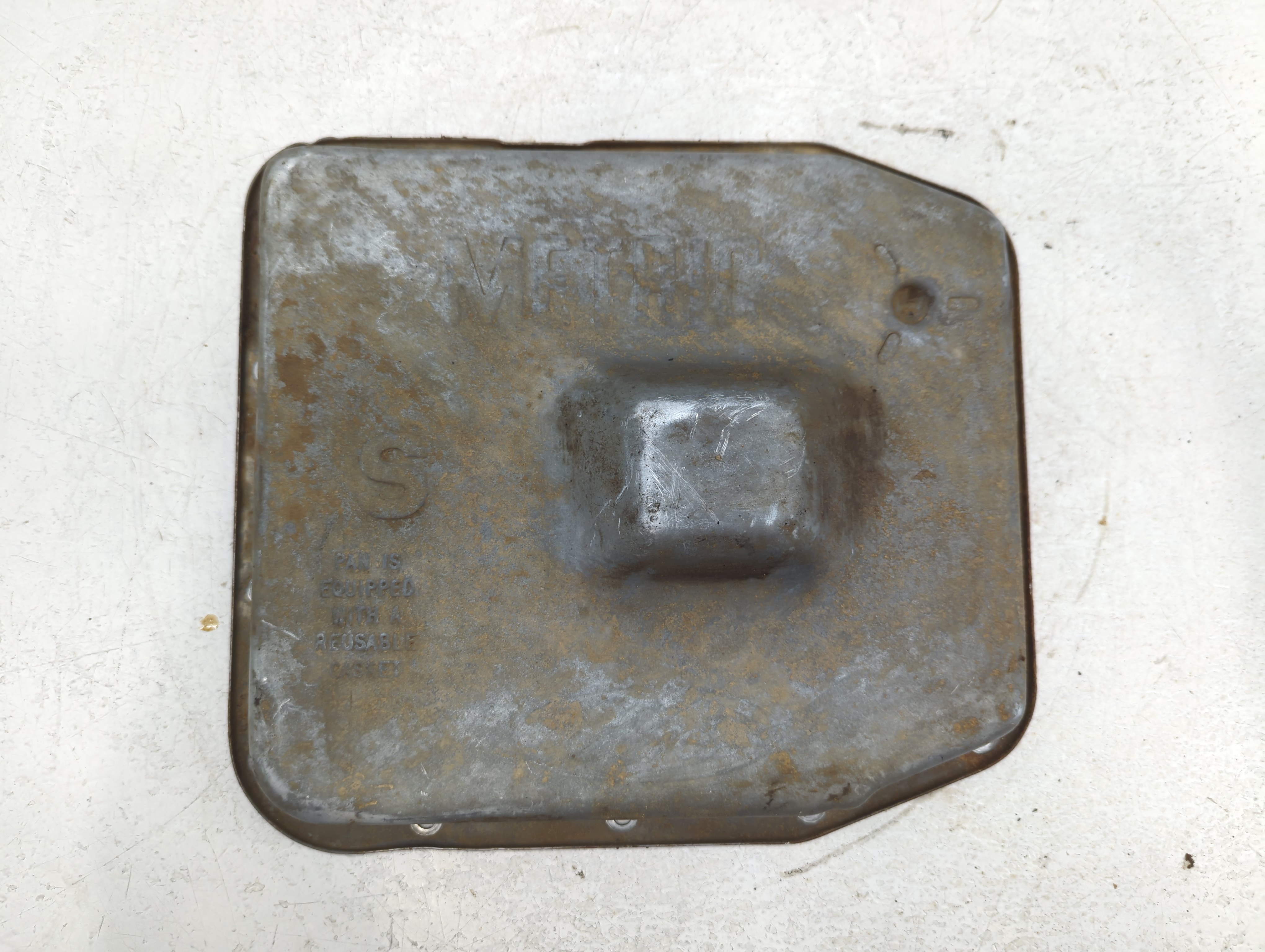 1998-2001 Ford Explorer Engine Oil Pan 769926 - Oemusedautoparts1.com