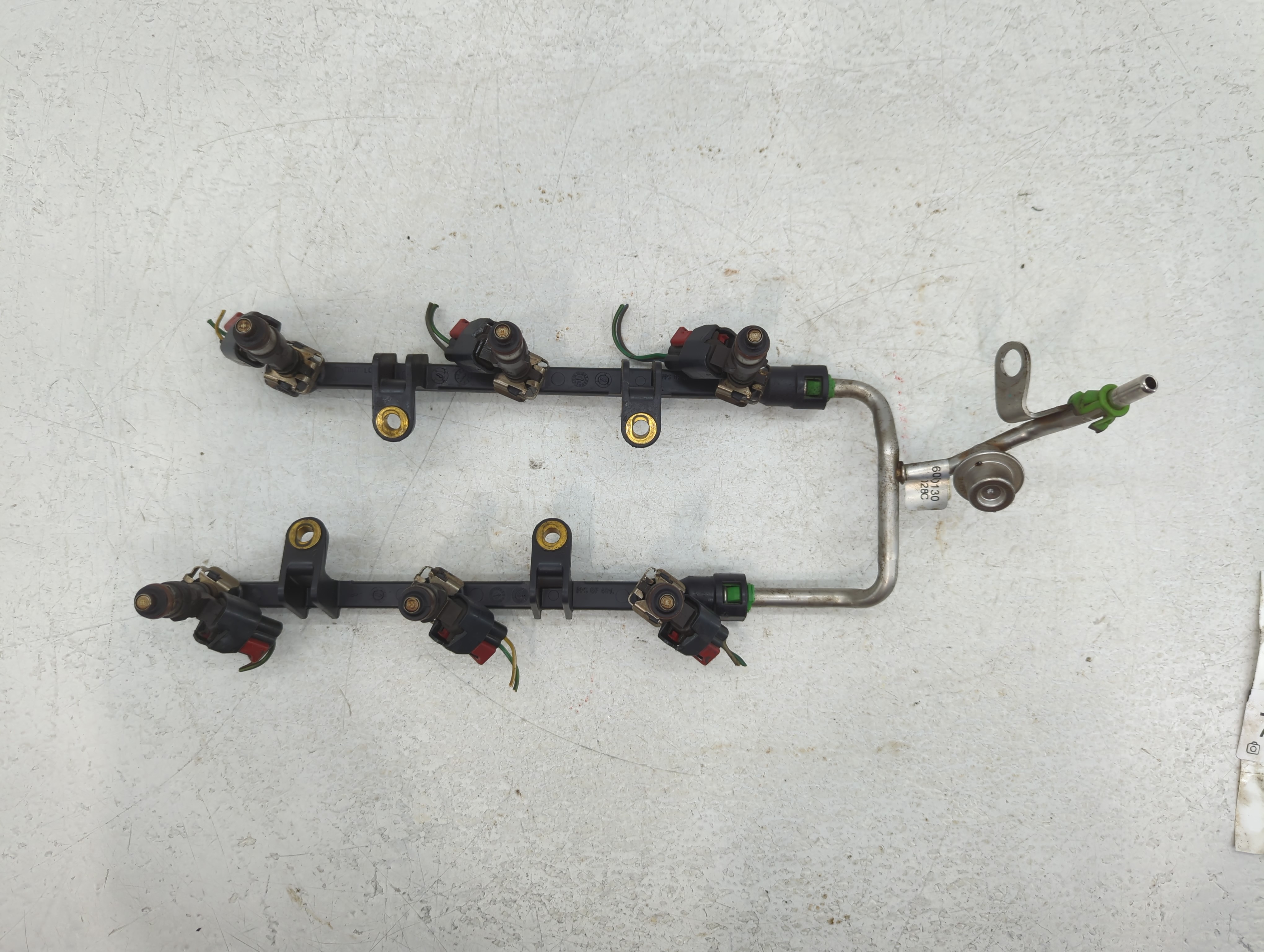 2005 Chrysler Sebring Engine Ignition Distributor Oem 769928 - Oemusedautoparts1.com