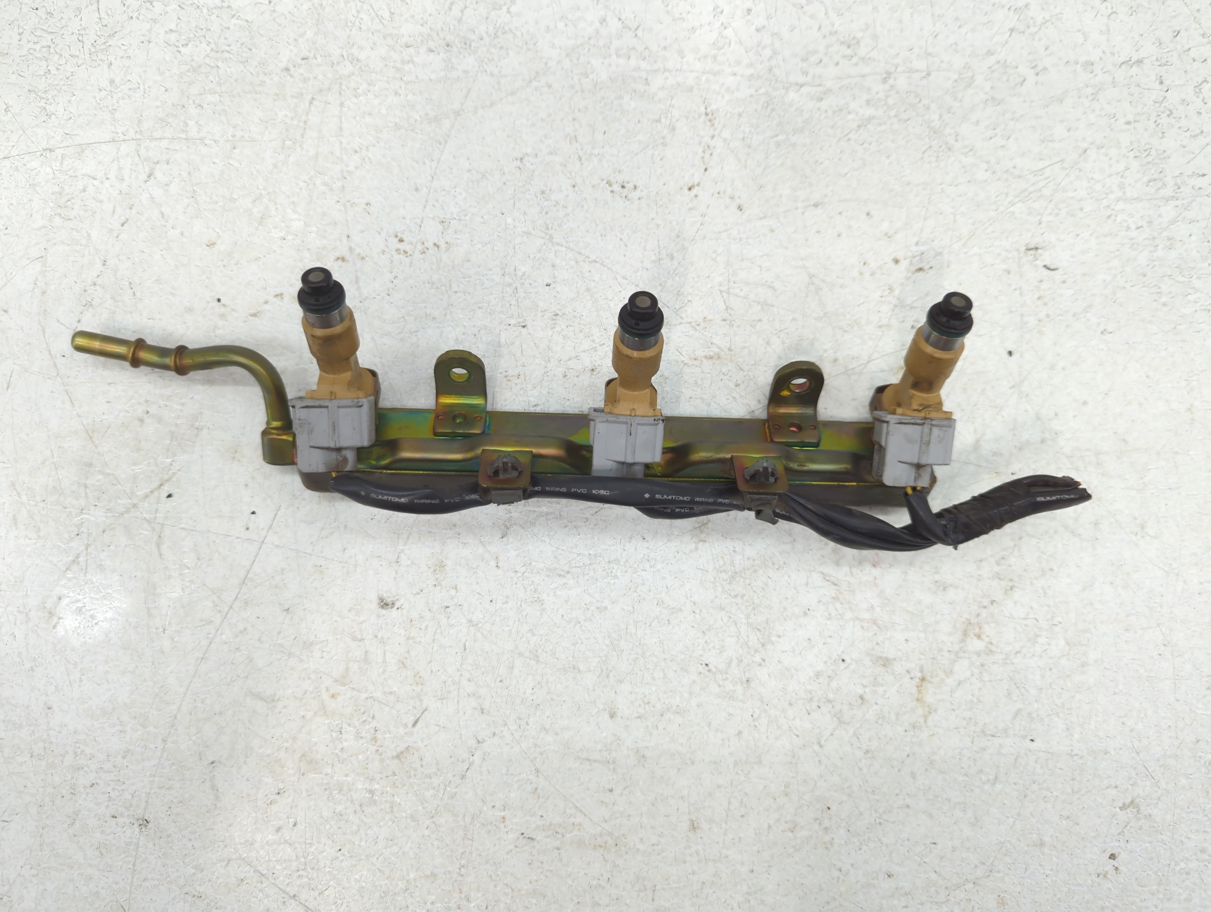 2005 Honda Accord Fuel Injectors 769936 - Oemusedautoparts1.com