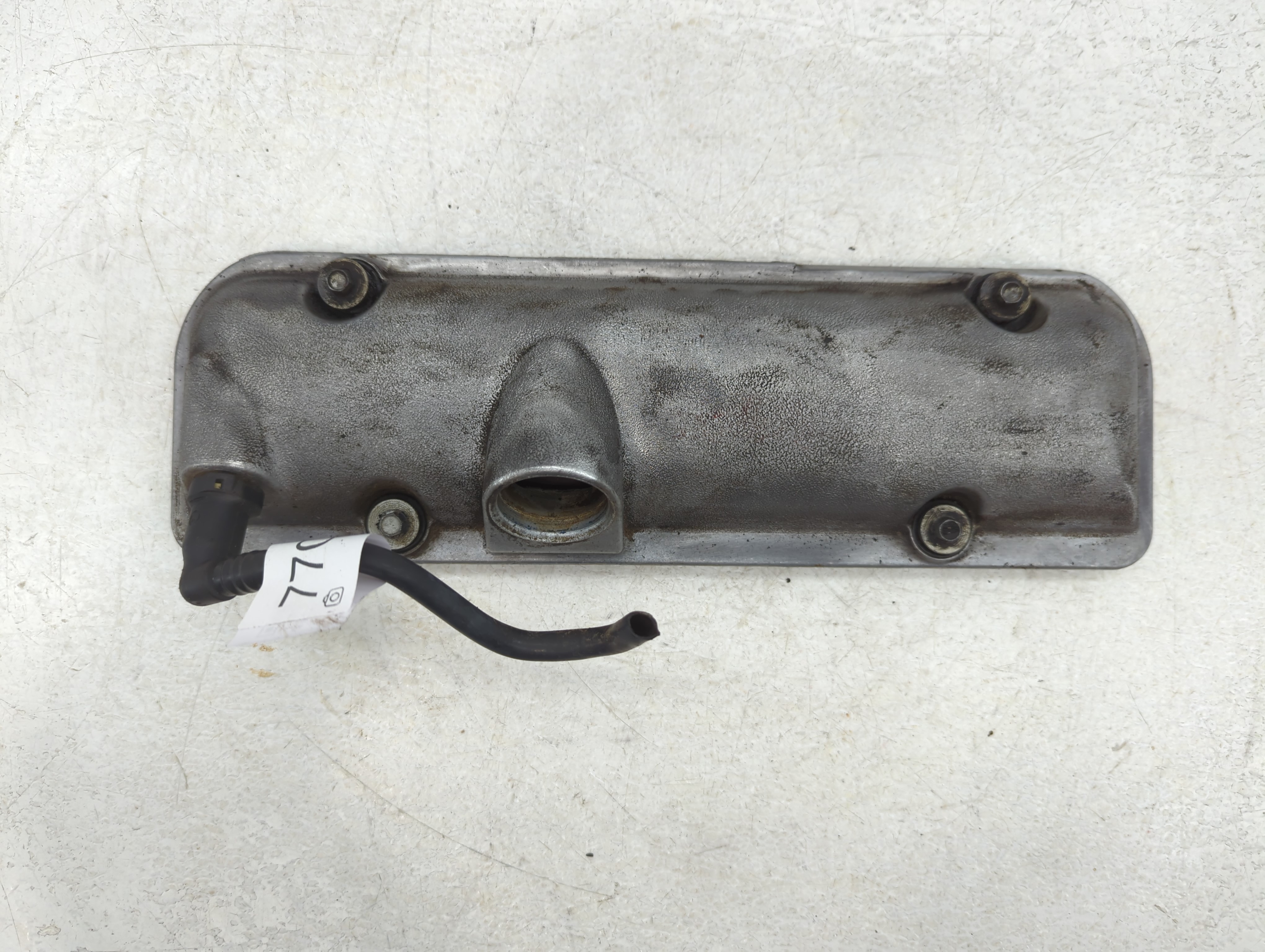 Picture of 2009 Saturn Vue Passenger Right Cylinder Head Valve Cover 770009