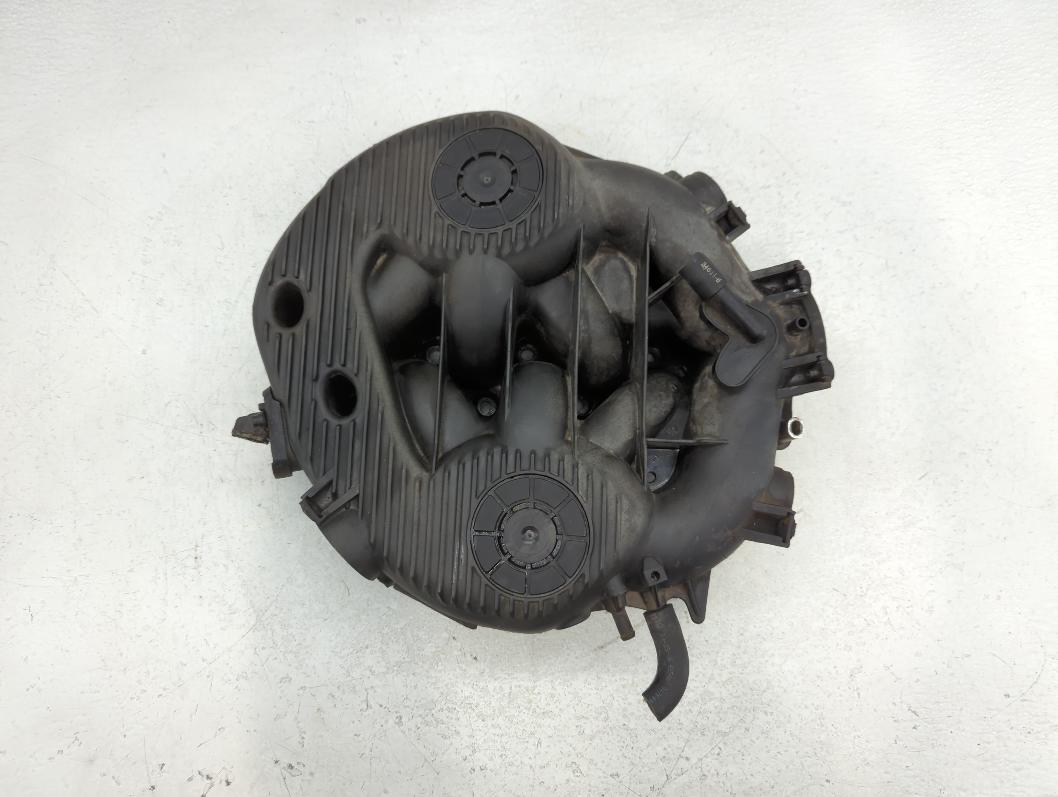 Picture of 2005-2006 Chrysler Sebring Air Intake Manifold 770058