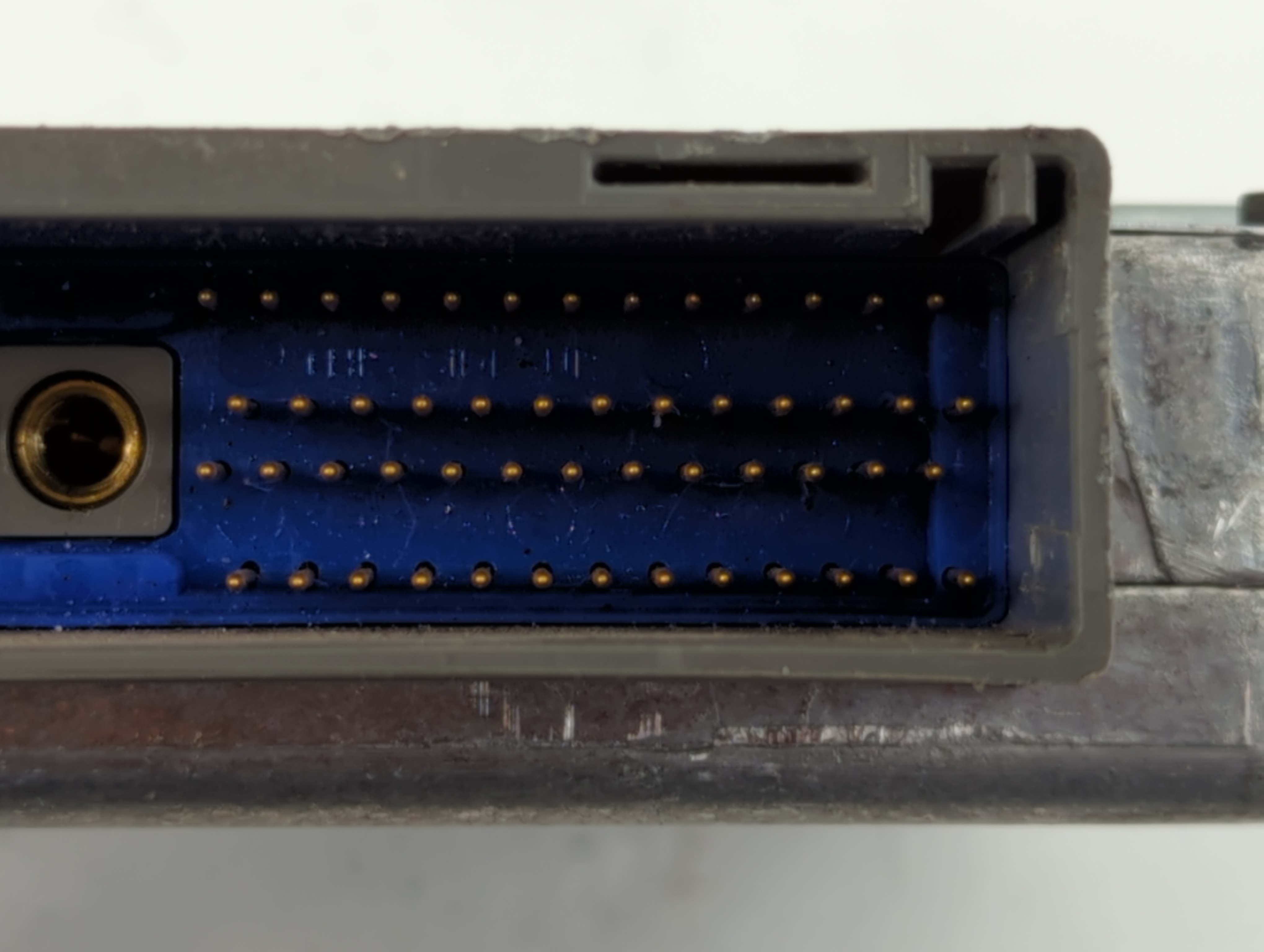 Picture of 2003-2004 Ford Escape Engine Control Computer Ecu Pcm Ecm Pcu Oem 770937