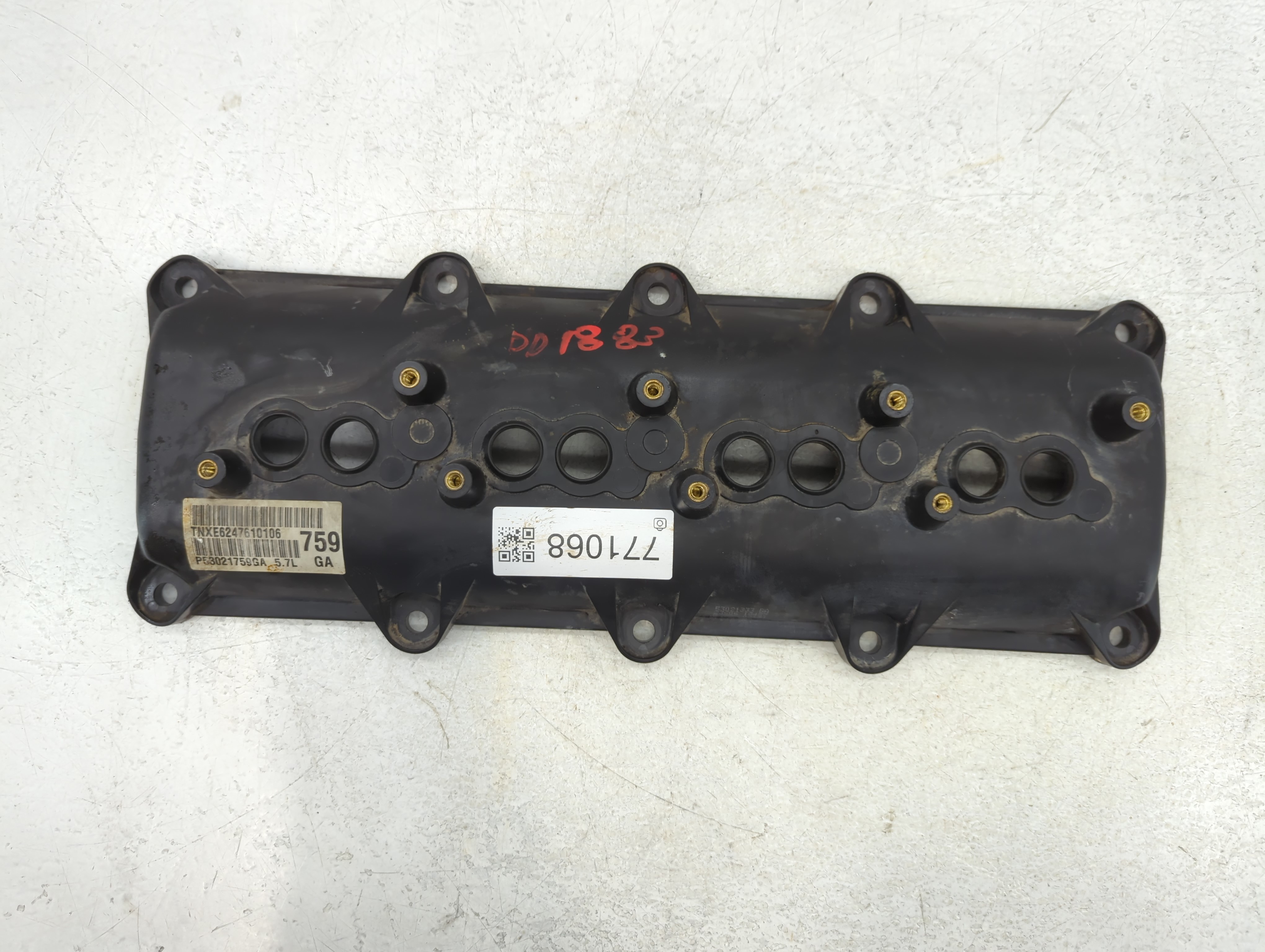 2007 Jeep Commander Passenger Right Cylinder Head Valve Cover 771068 - Oemusedautoparts1.com
