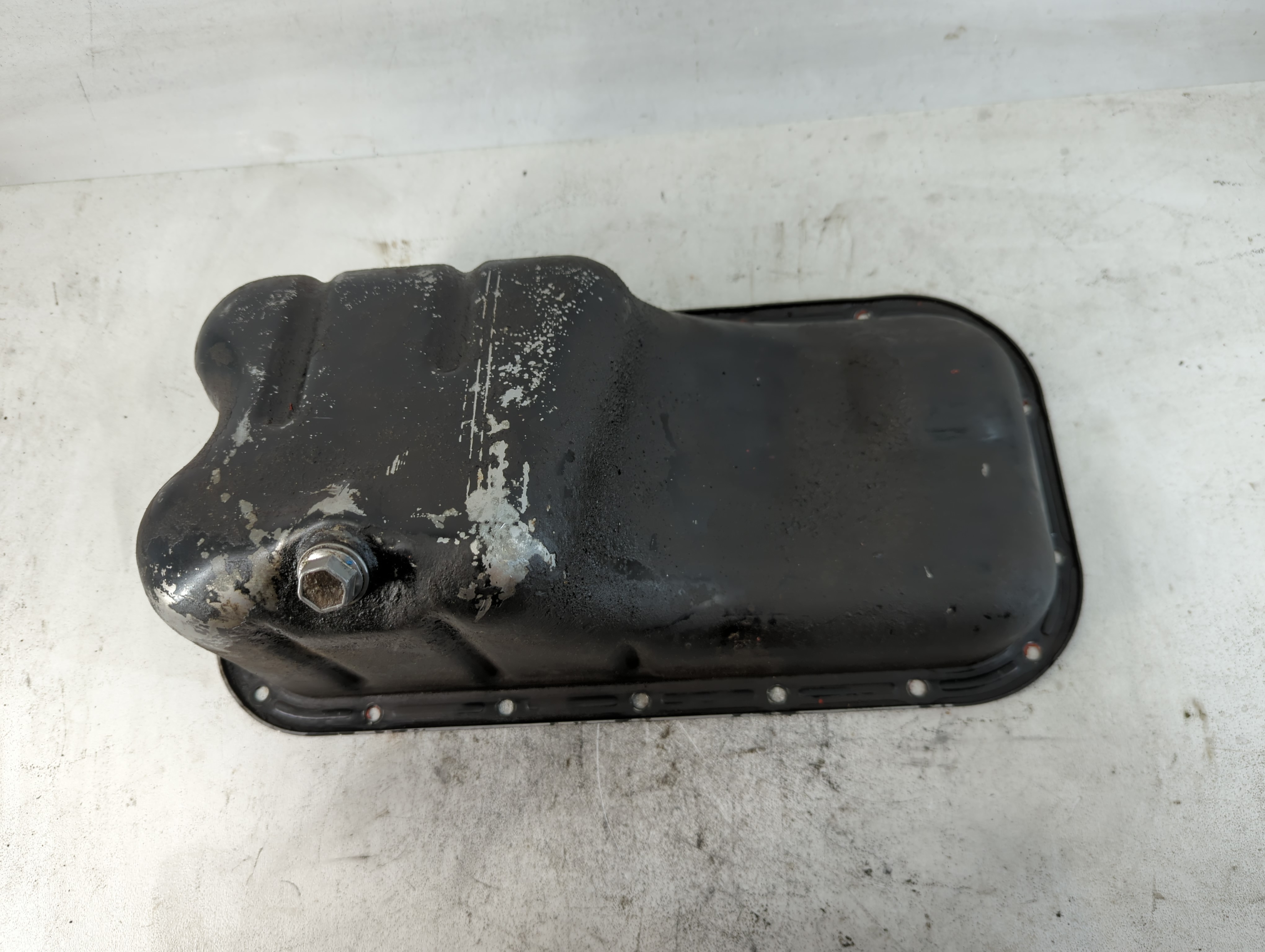 1996-2001 Suzuki Esteem Engine Oil Pan 771077 - Oemusedautoparts1.com