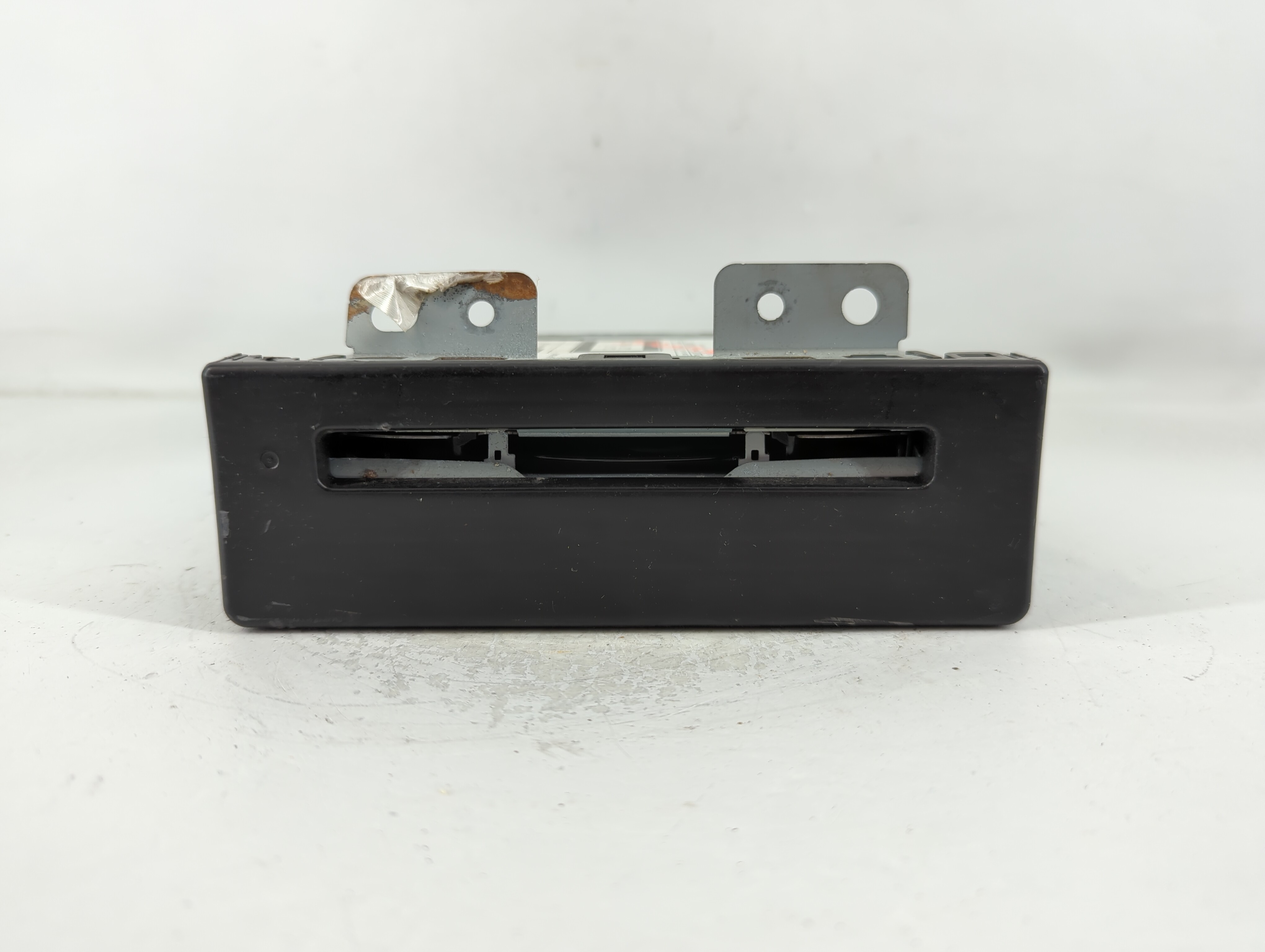 Picture of Chevrolet Suburban 1500 Am Fm Cd Player Radio Receiver 771158