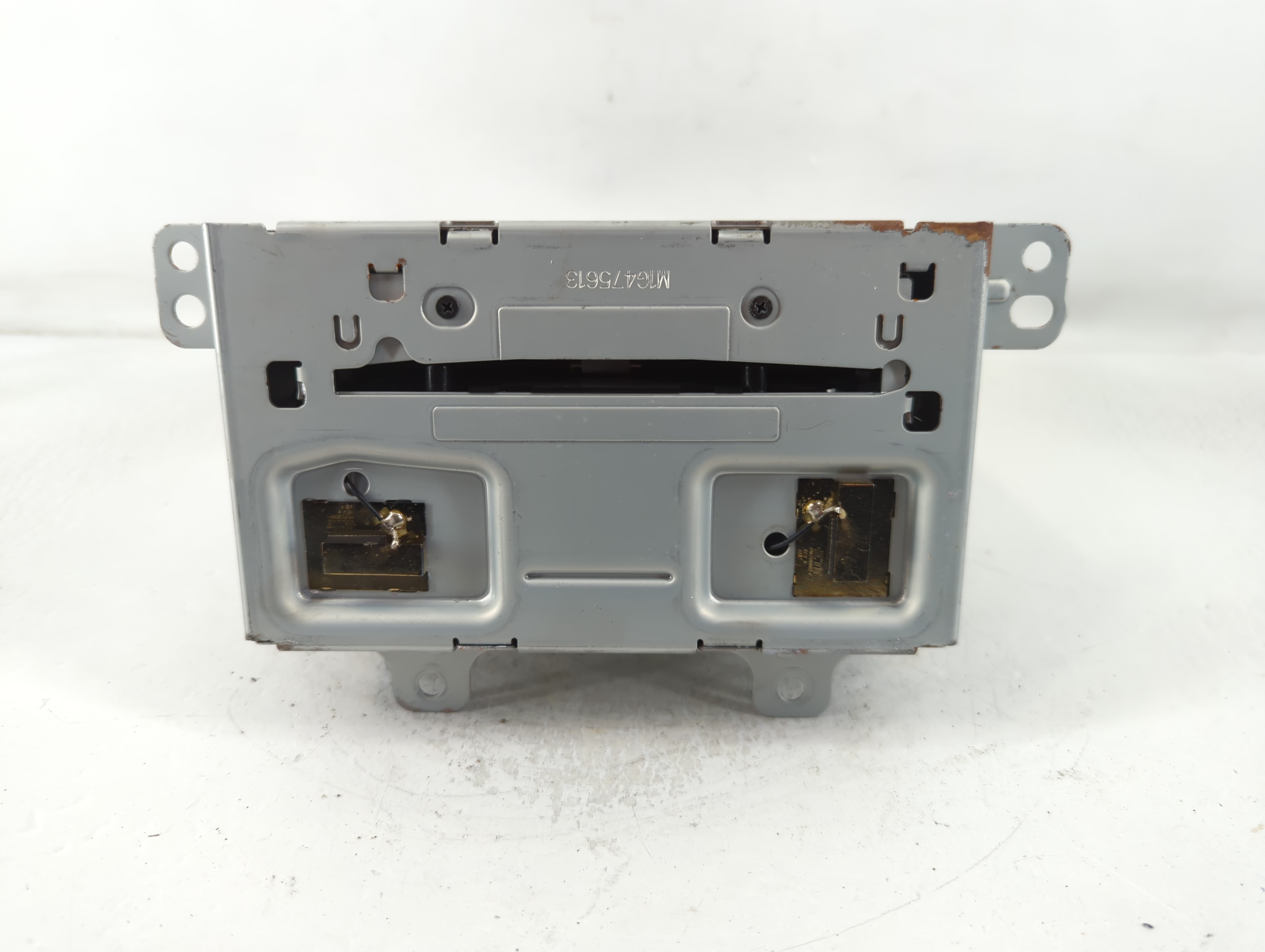 2014-2014 Chevrolet Cruze Am Fm Cd Player Radio Receiver 771172 - Oemusedautoparts1.com