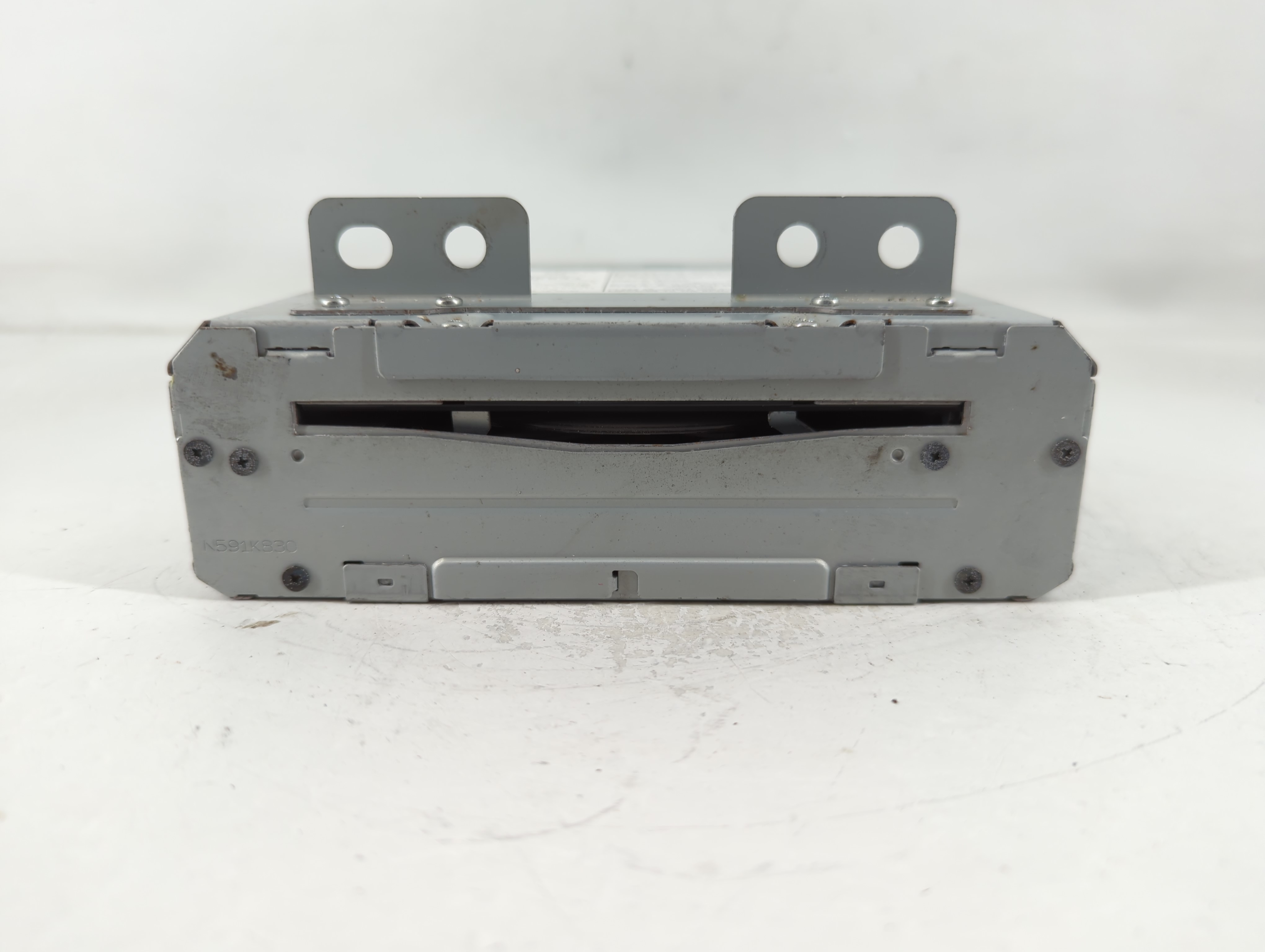 Picture of Gmc Yukon Xl 1500 Am Fm Cd Player Radio Receiver 771189