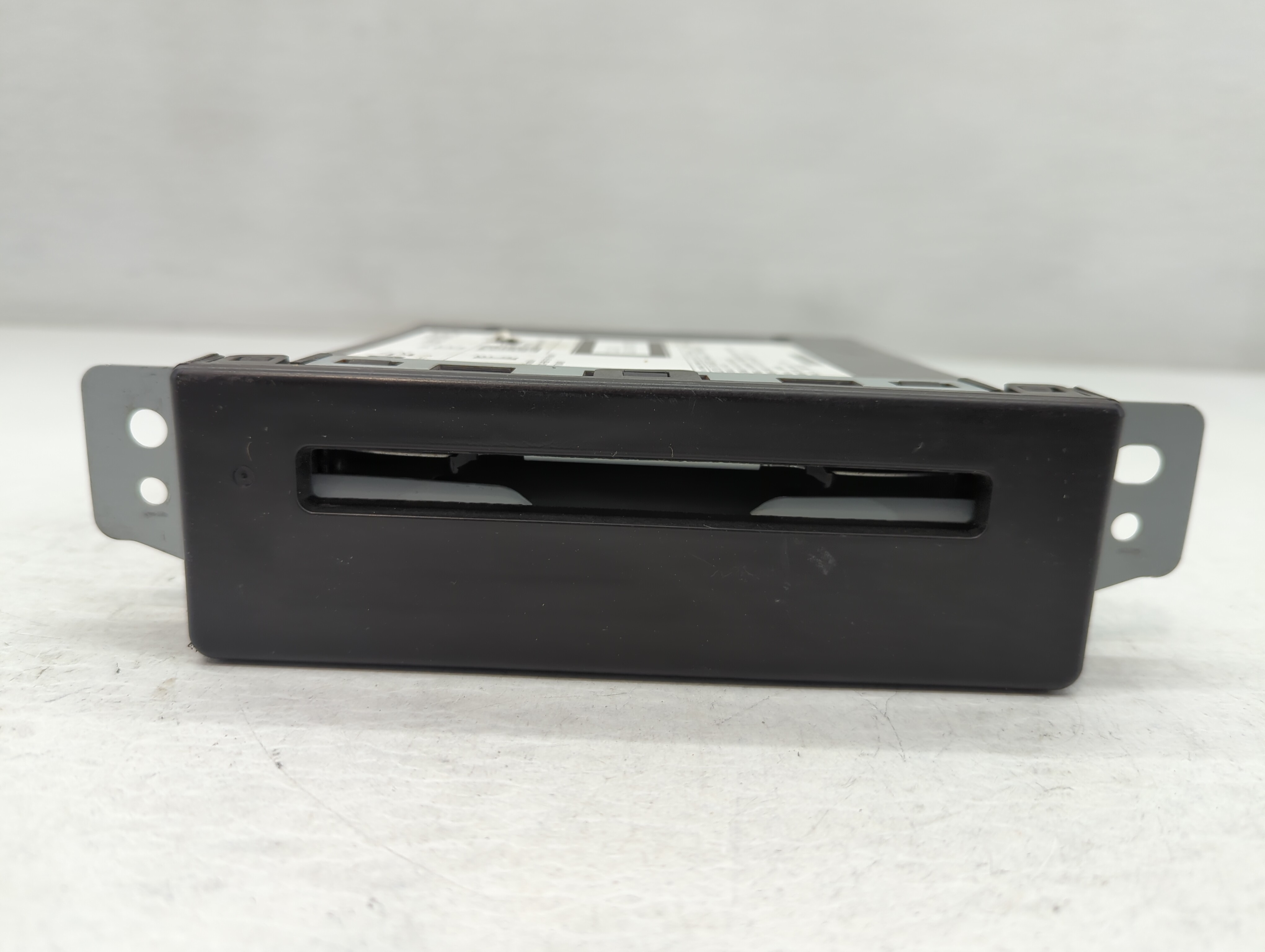 Picture of 2017-2018 Cadillac Escalade Am Fm Cd Player Radio Receiver 771233