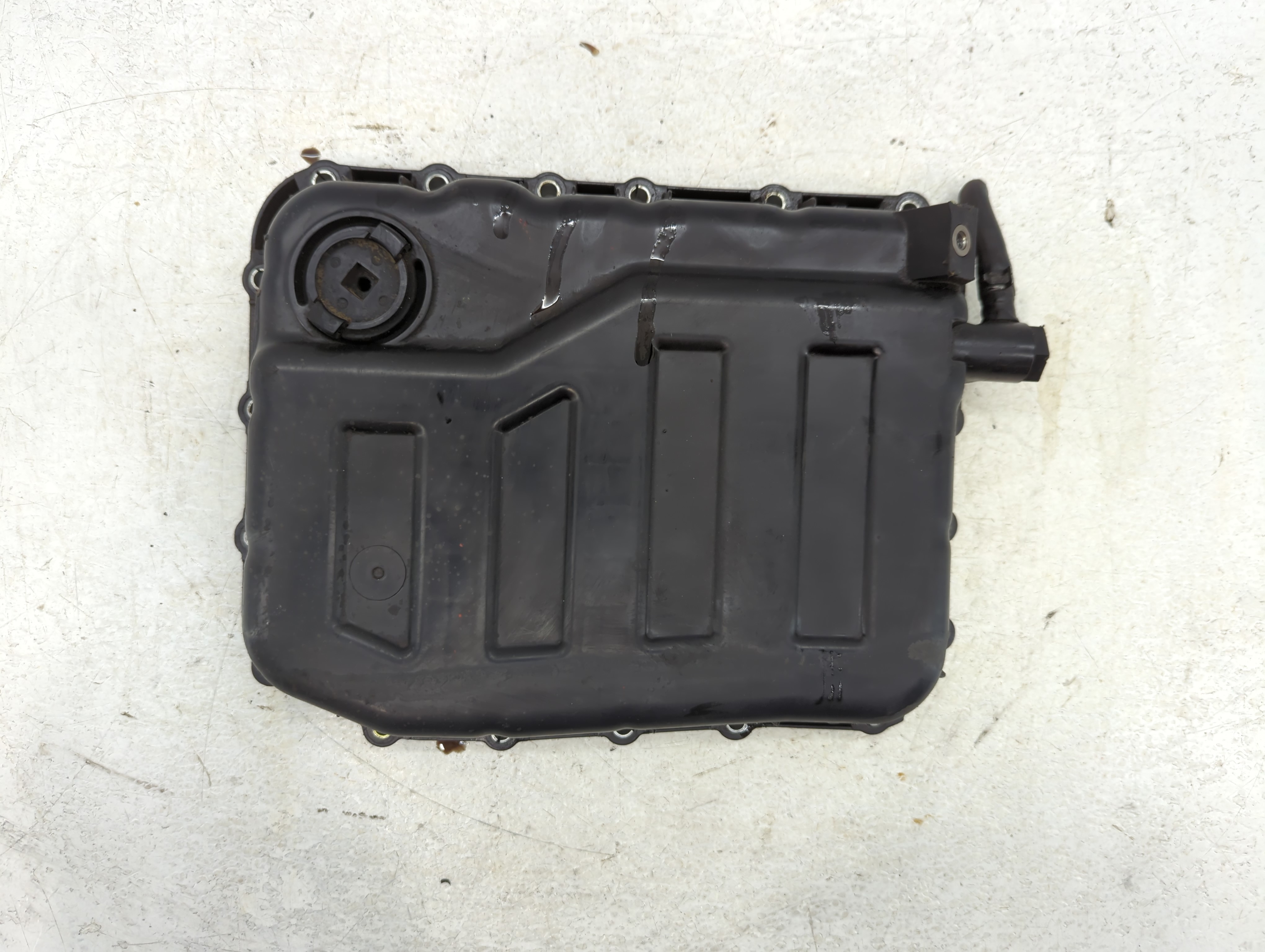Picture of 2011-2012 Hyundai Sonata Engine Oil Pan 771284