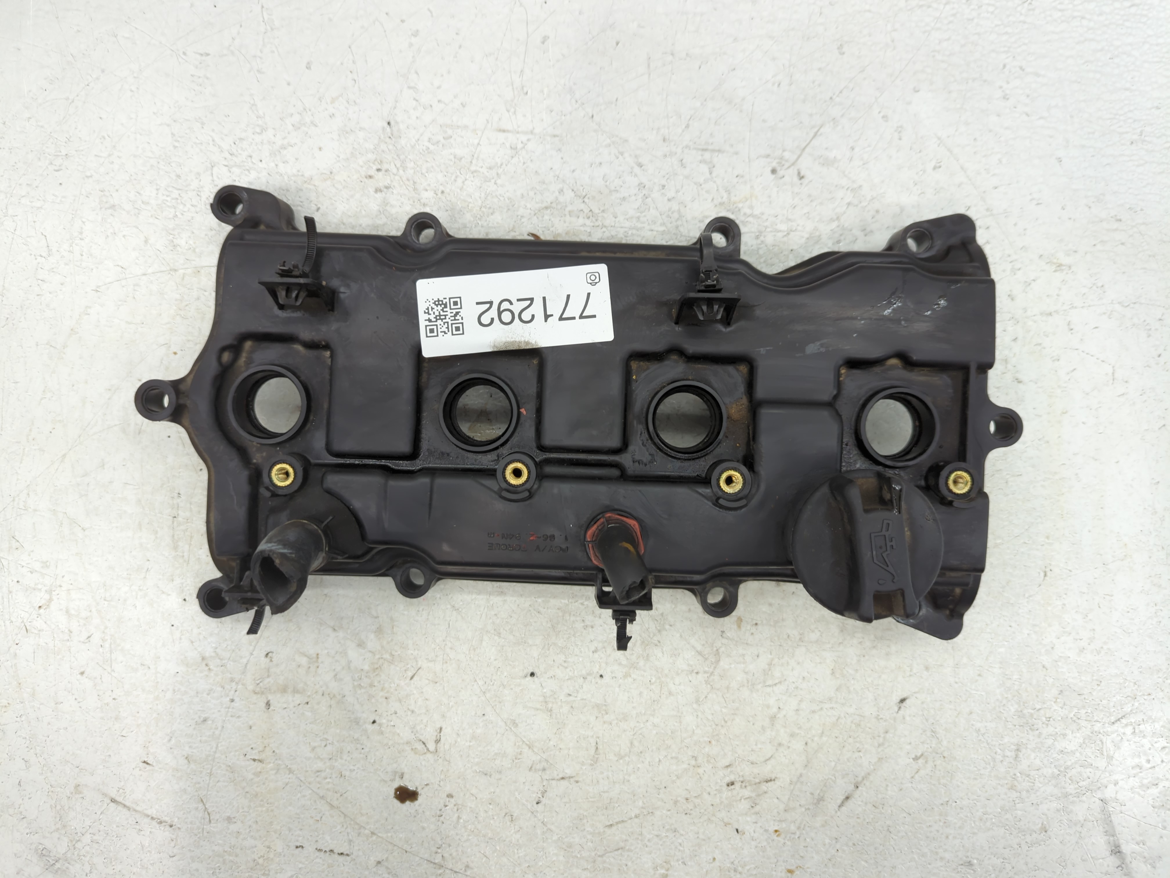 Picture of 2015 Nissan Altima Passenger Right Cylinder Head Valve Cover 771292