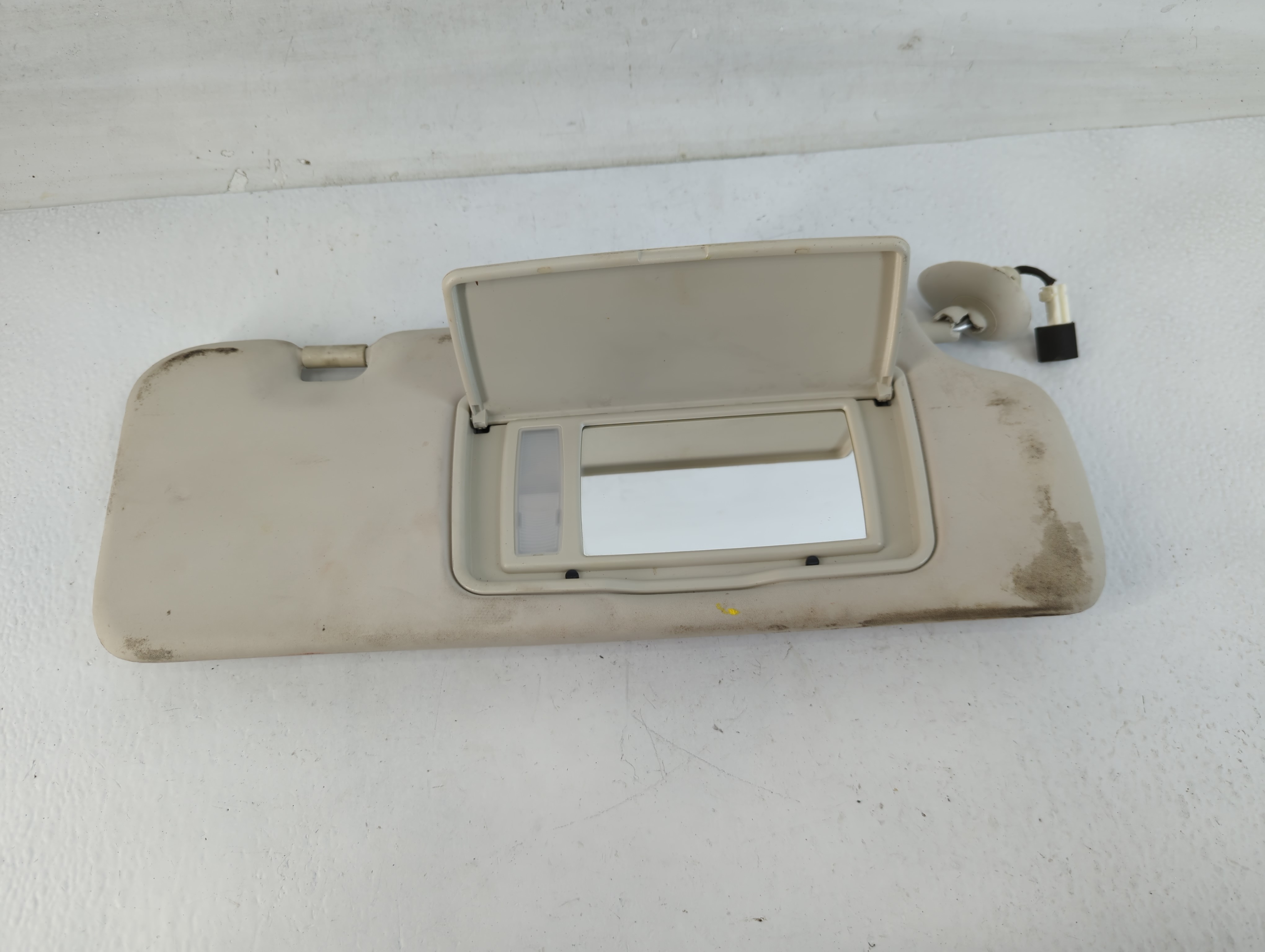 2012-2014 Honda Cr-v Passenger Sun Visor Mirror Right Sunvisor Ivory 771376 - Oemusedautoparts1.com