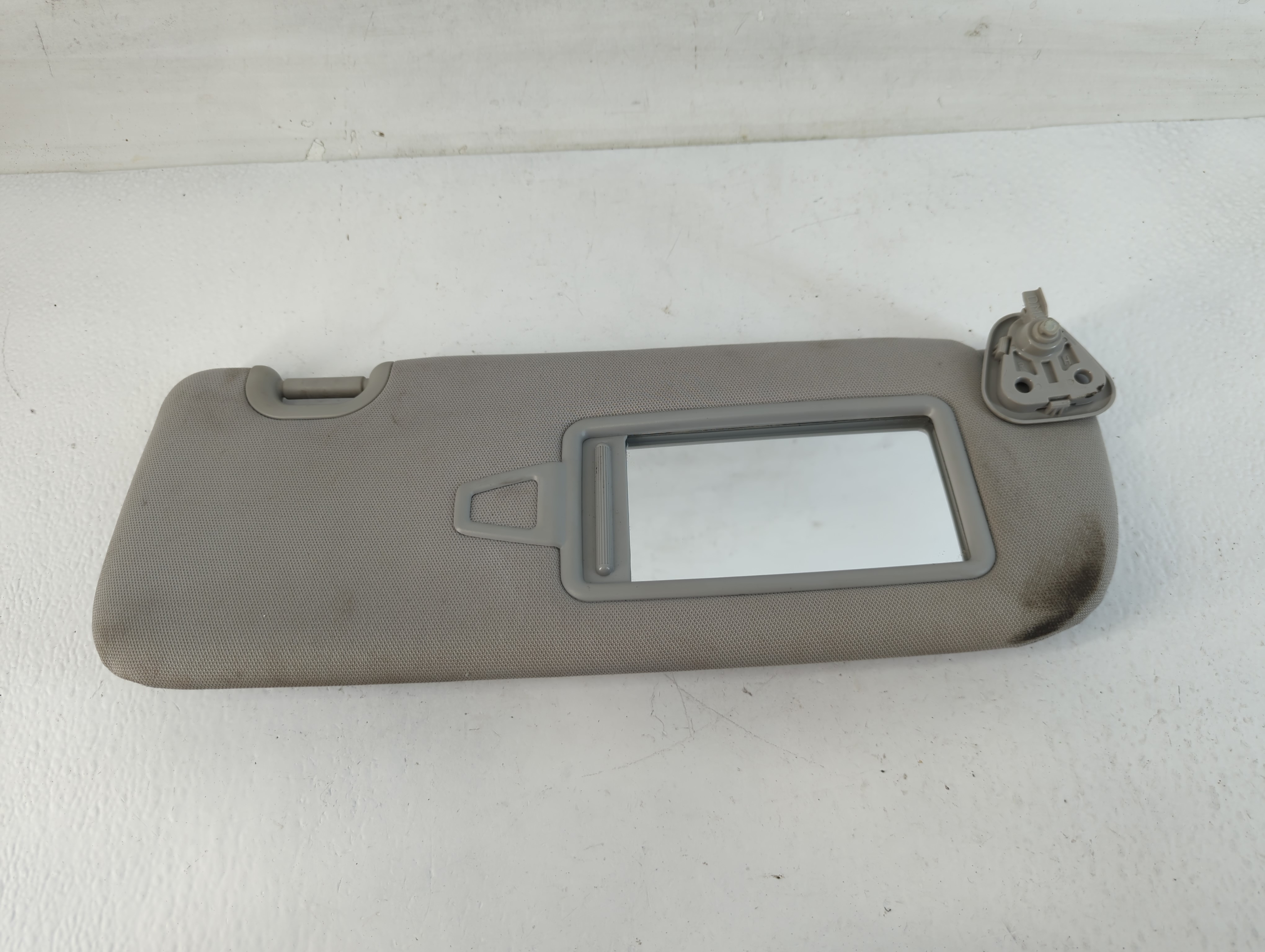 2013-2019 Hyundai Santa Fe Passenger Sun Visor Mirror Right Sunvisor Grey 771378 - Oemusedautoparts1.com