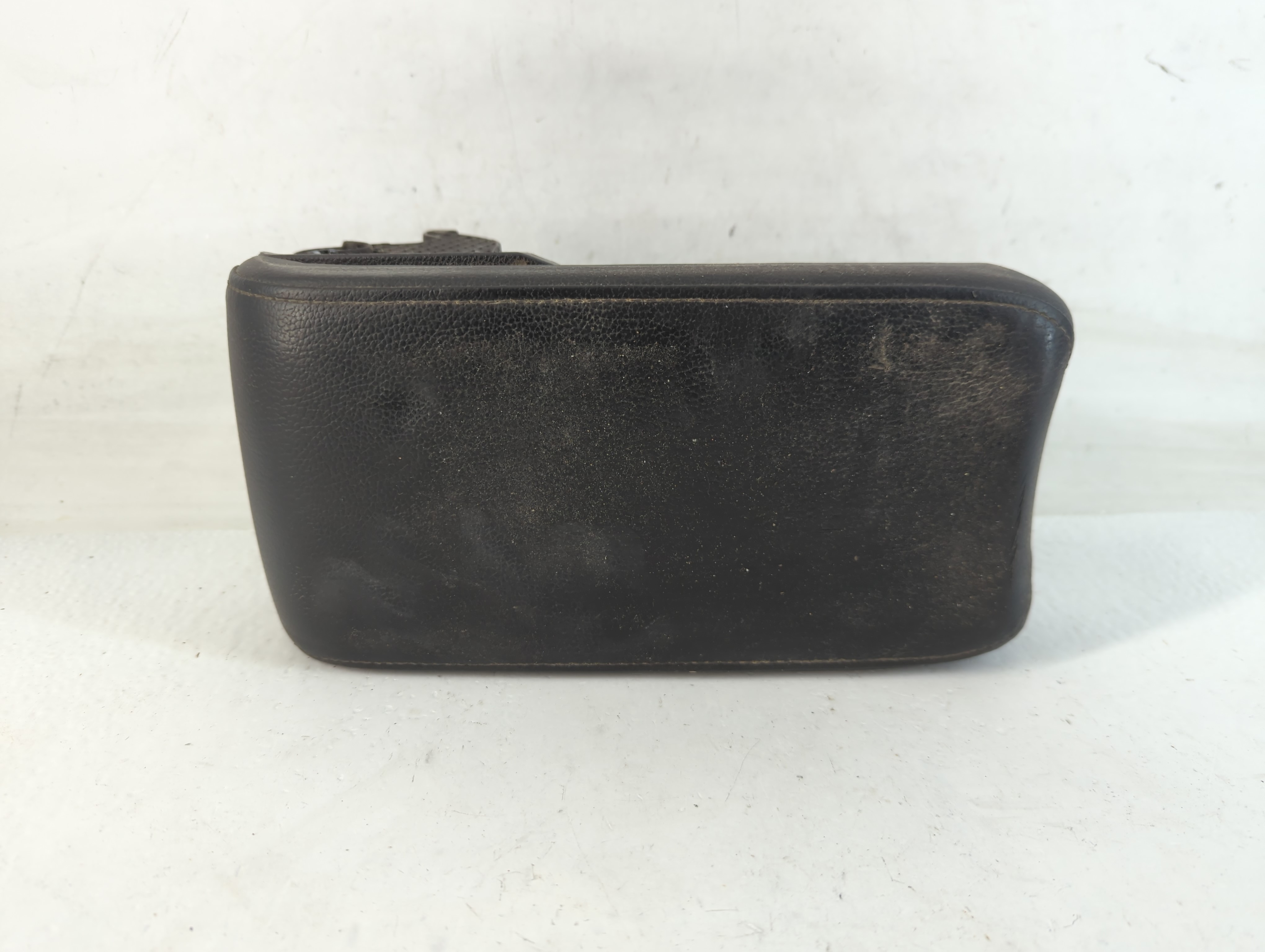 Picture of 2020 Honda Civic Center Console Armrest Cover Lid Black 771447