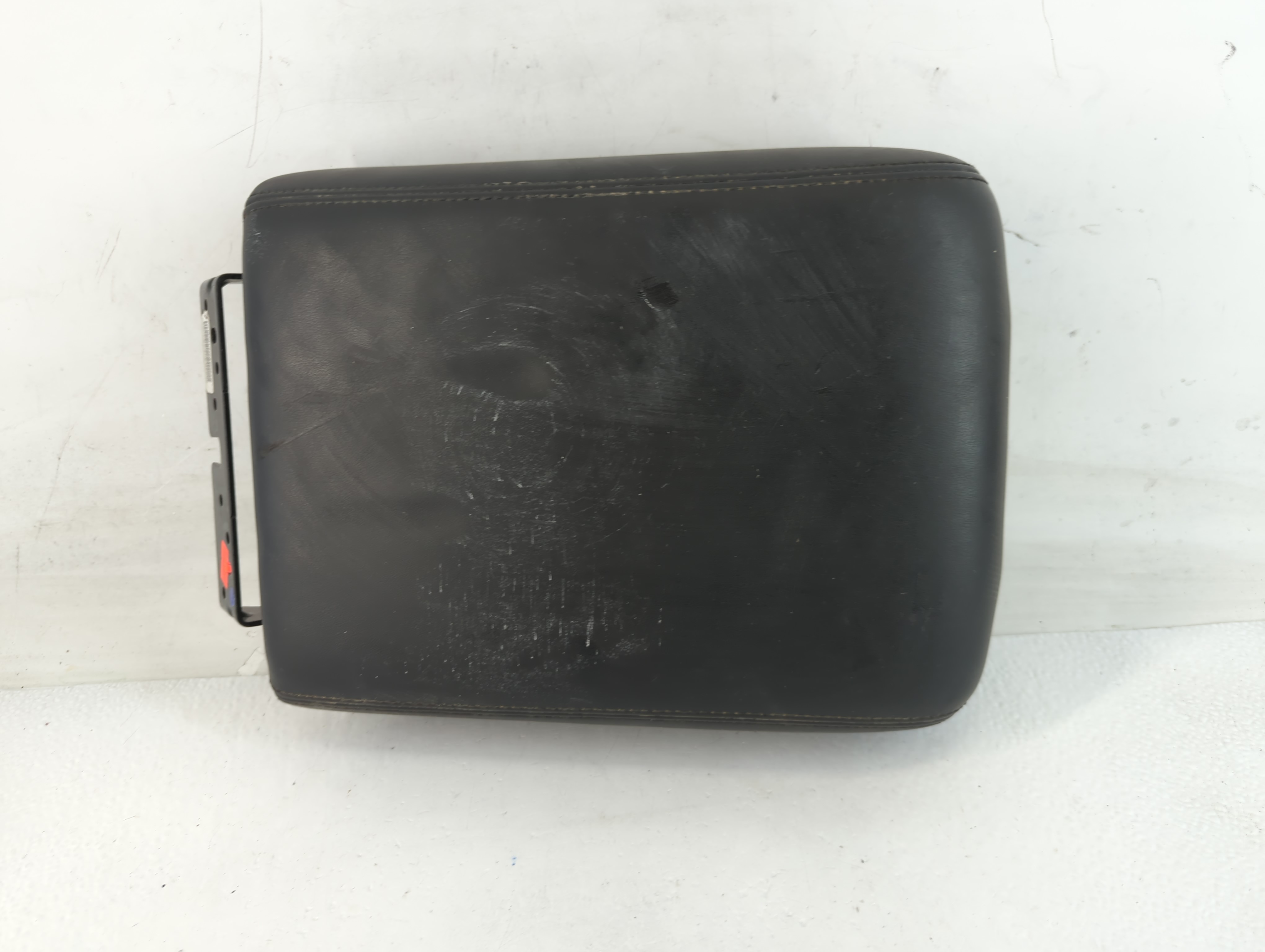 Picture of 2014 Infiniti Qx60 Center Console Armrest Cover Lid Black 771474