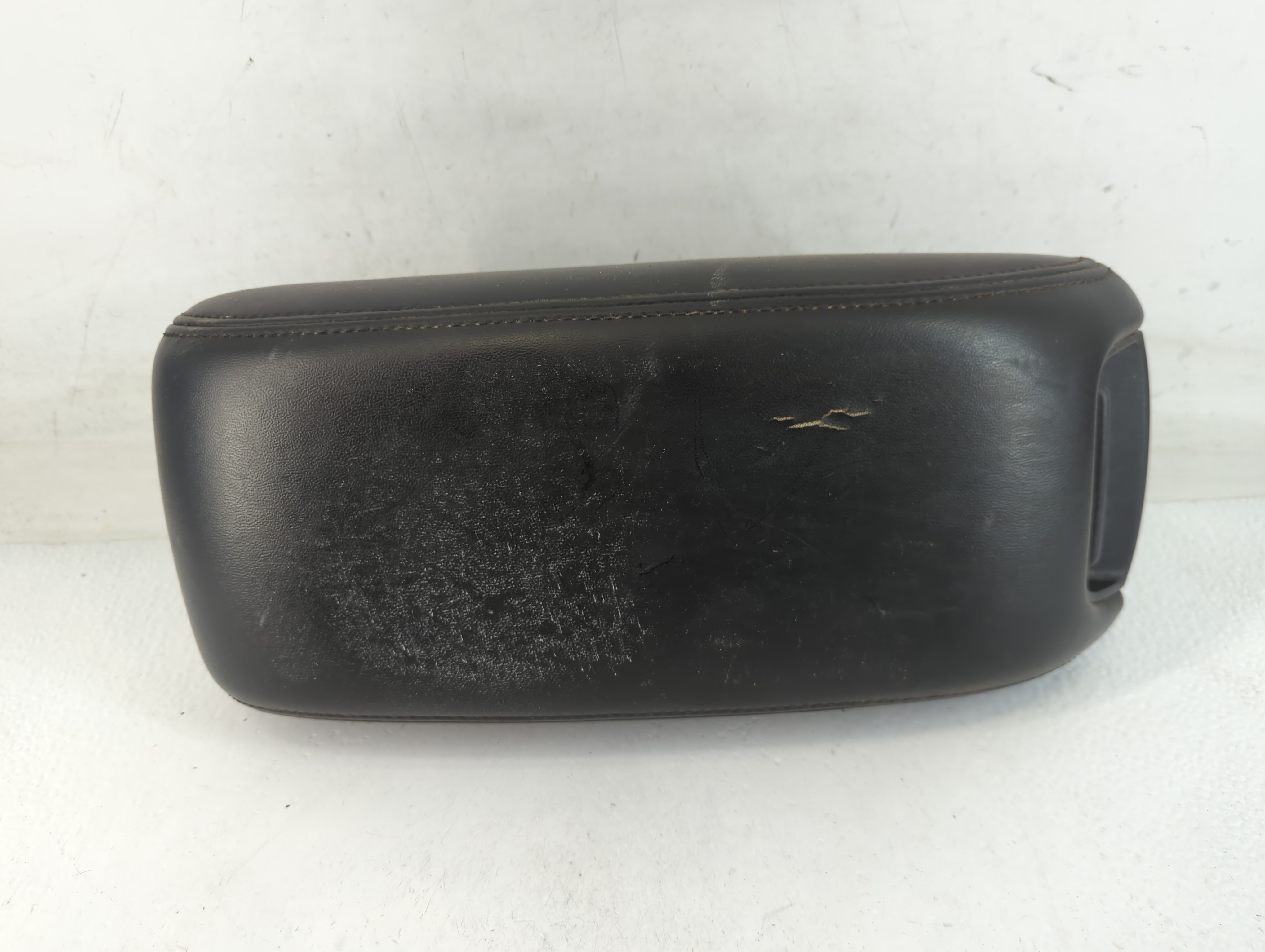 2011 Dodge Journey Center Console Armrest Cover Lid Black 771487 - Oemusedautoparts1.com