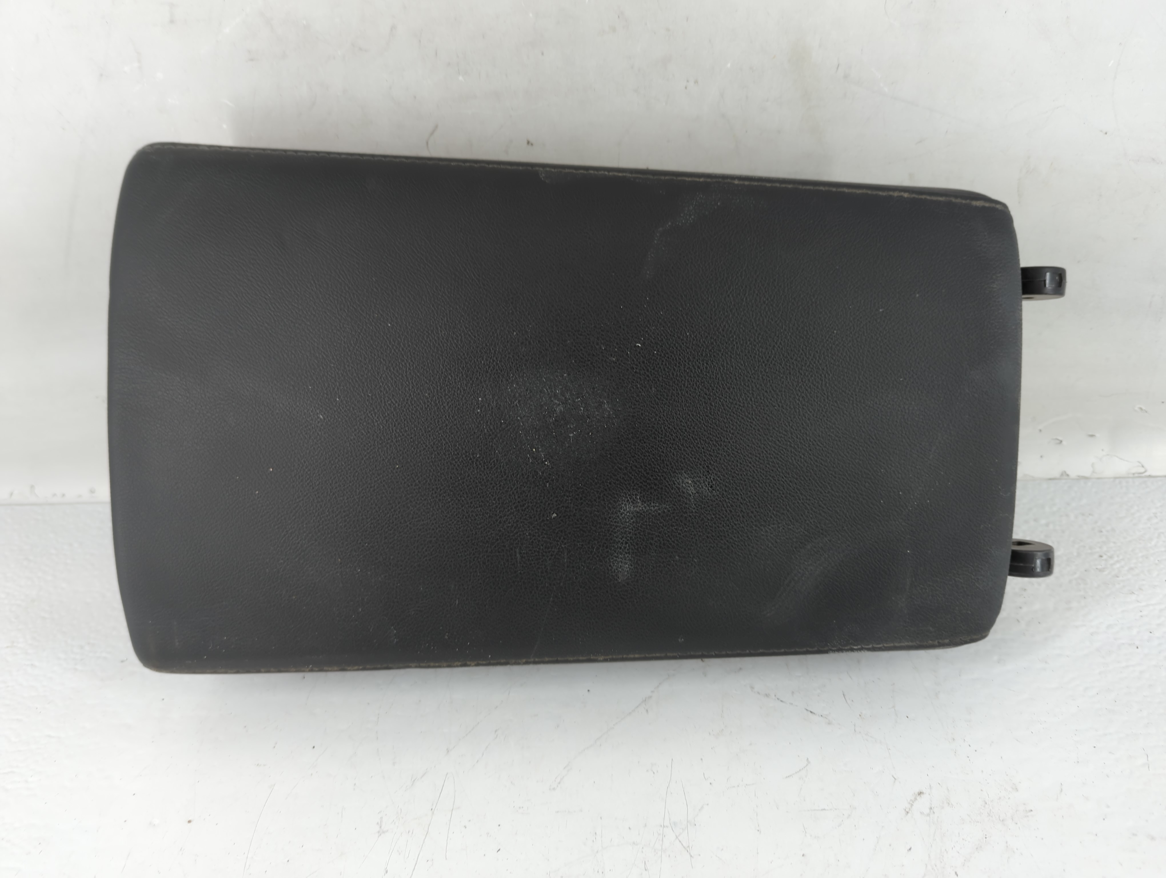 2022 Honda Accord Center Console Armrest Cover Lid Black 771503 - Oemusedautoparts1.com