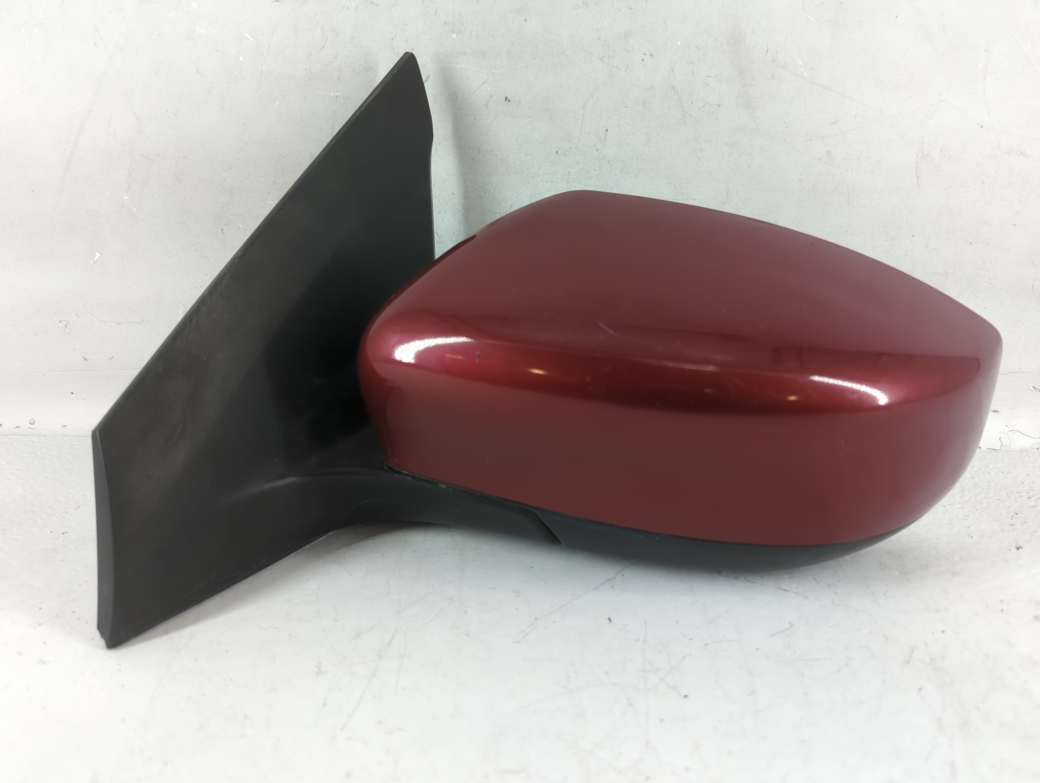 2013-2015 Nissan Sentra Driver Left Side View Power Door Mirror Burgundy 771531 - Oemusedautoparts1.com
