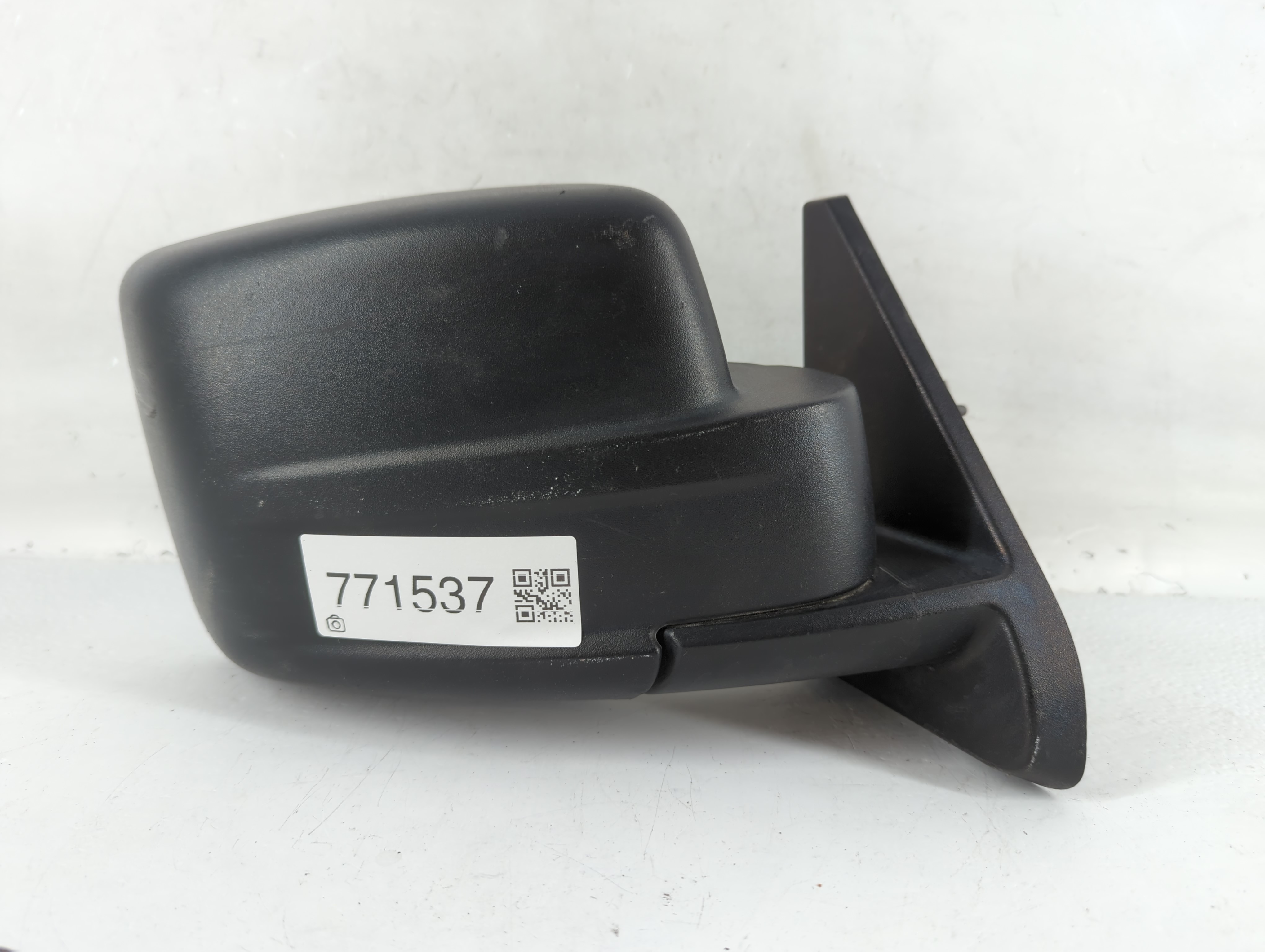 2013-2015 Jeep Patriot Passenger Right Side View Power Door Mirror Black 771537 - Oemusedautoparts1.com