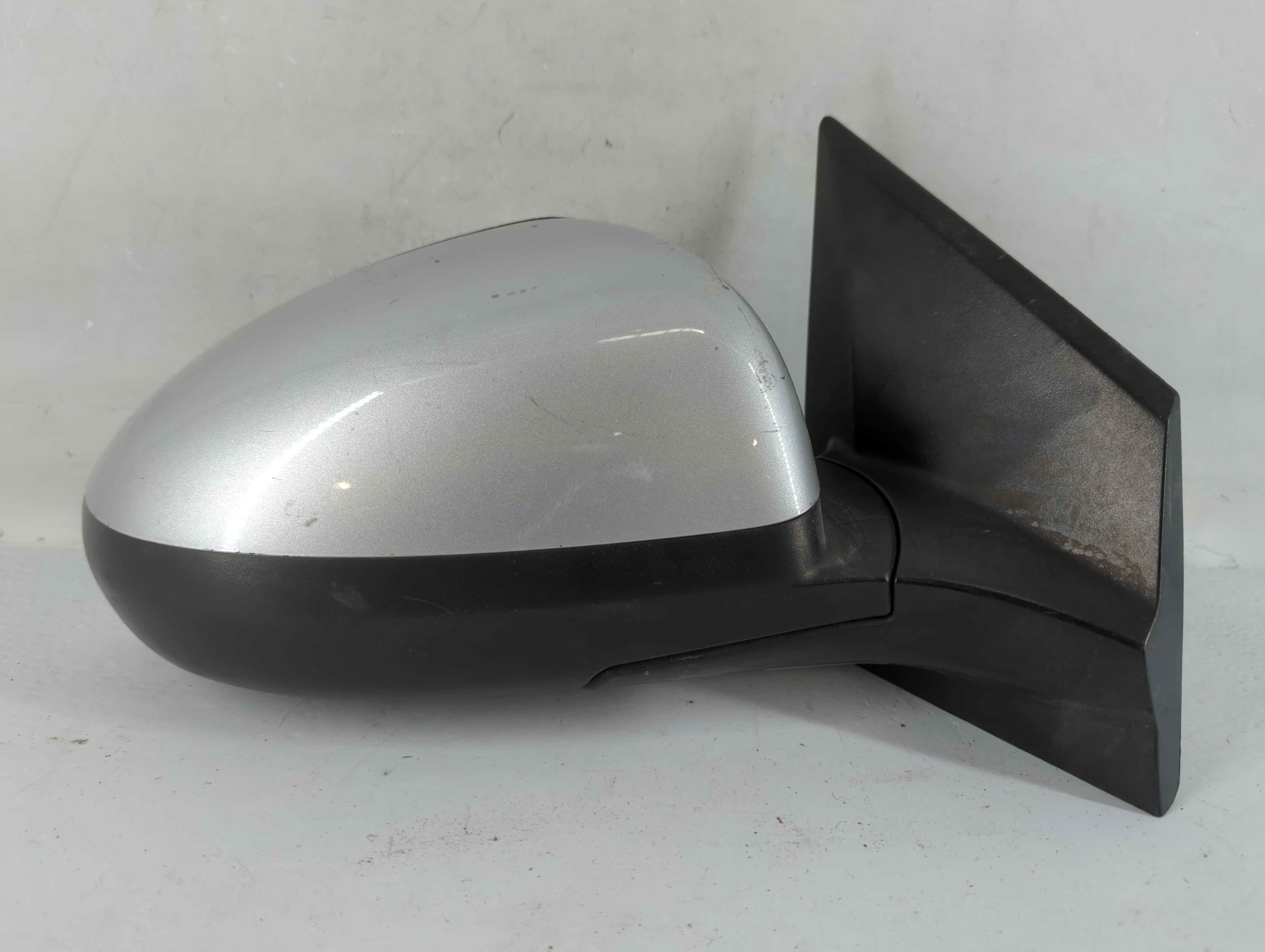 2013-2014 Chevrolet Sonic Passenger Right Side View Power Door Mirror 771583 - Oemusedautoparts1.com