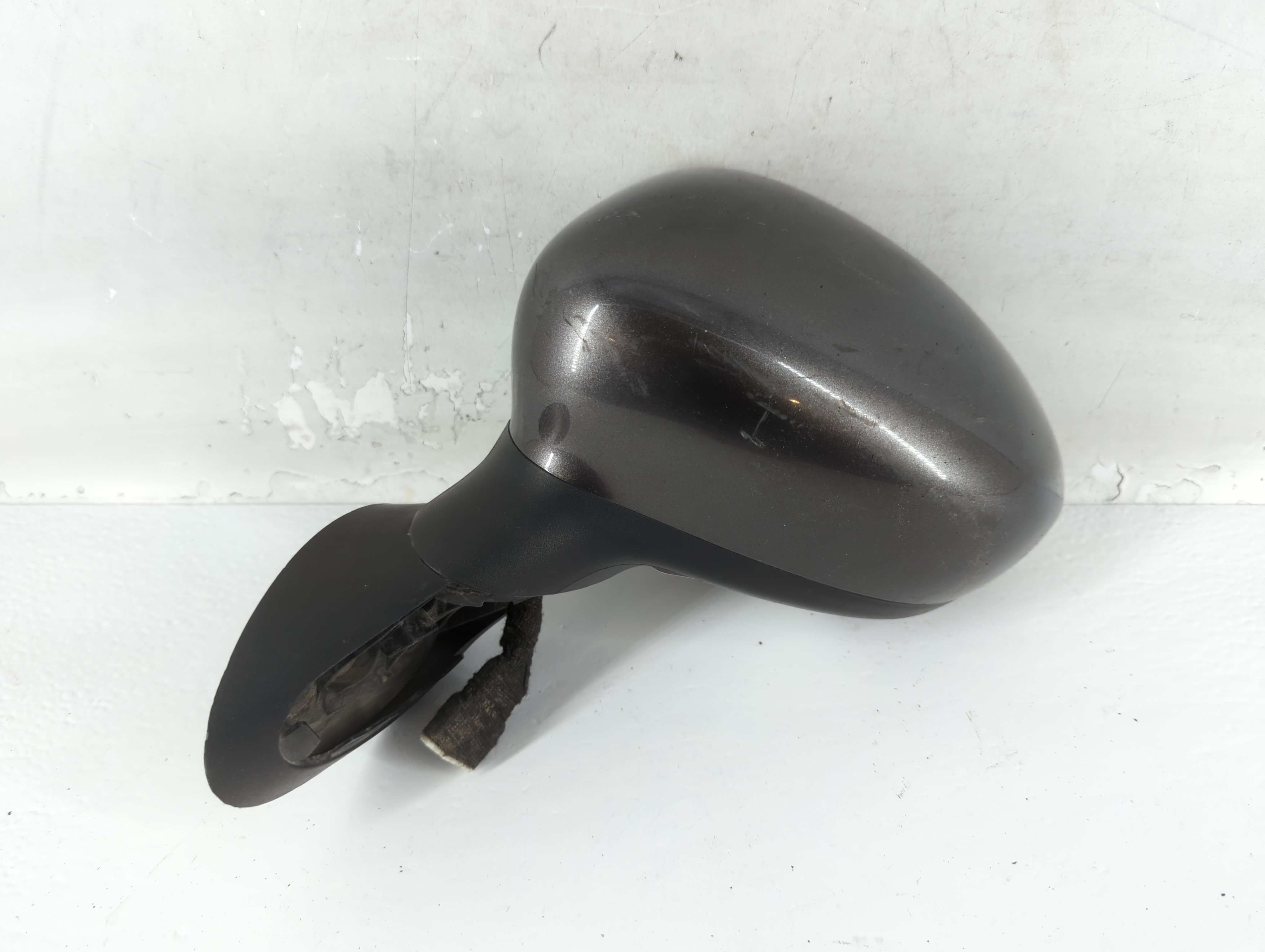 2012-2017 Fiat 500 Driver Left Side View Power Door Mirror Light Grey 771597 - Oemusedautoparts1.com
