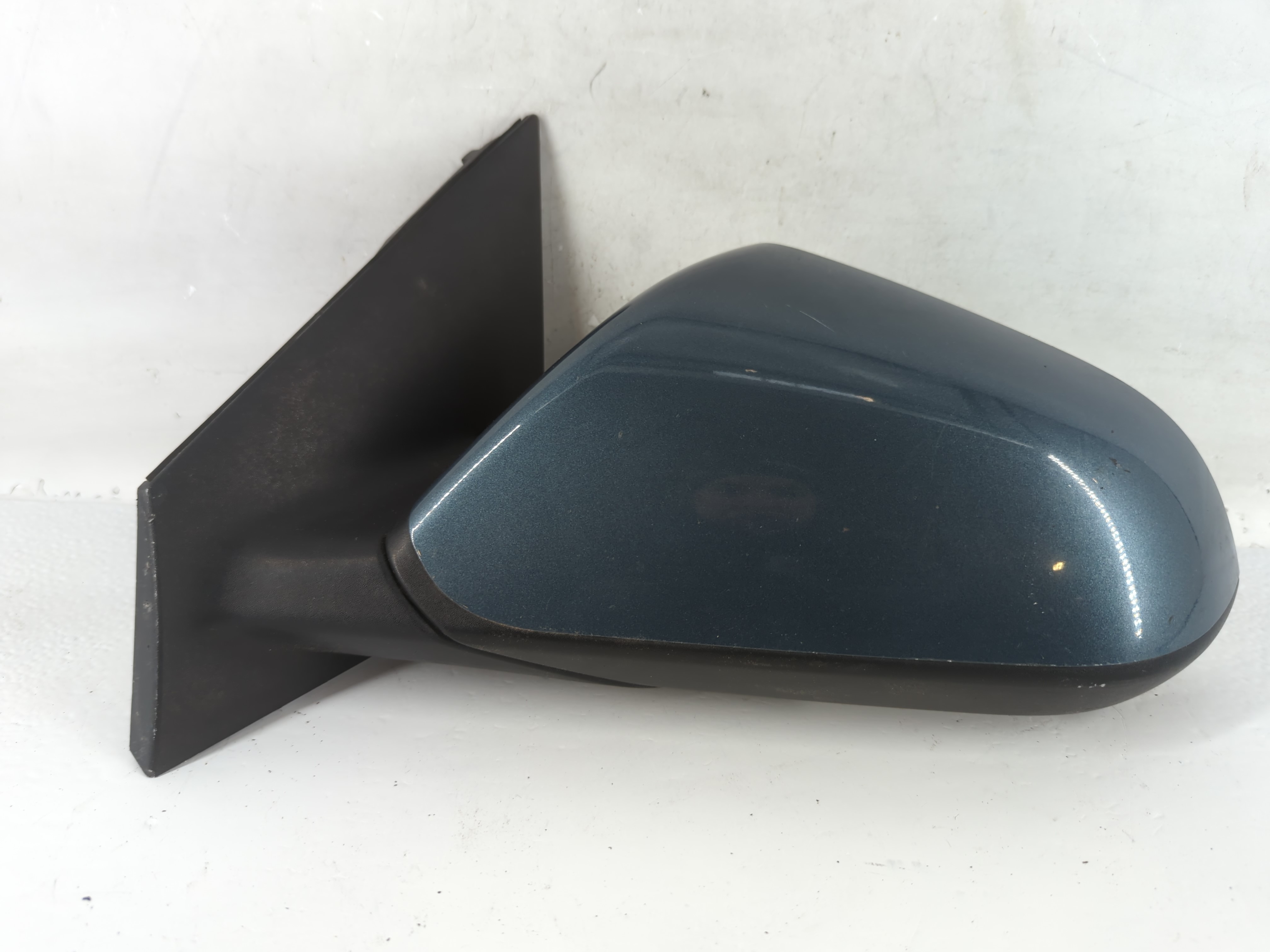 2016 Hyundai Sonata Driver Left Side View Power Door Mirror Blue 771606 - Oemusedautoparts1.com