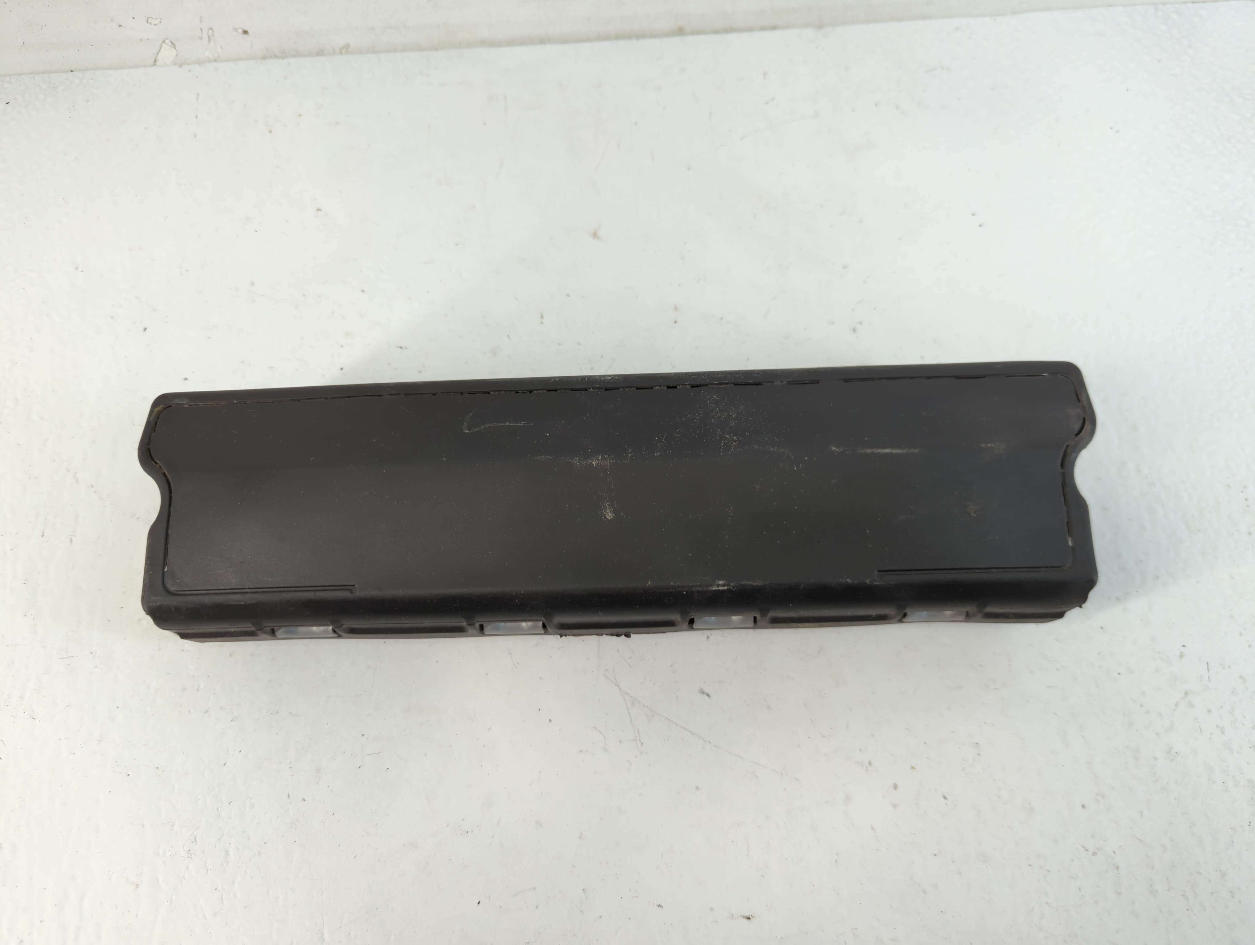 2016-2017 Chevrolet Cruze Air Bag Driver Left Knee Oem 771694 - Oemusedautoparts1.com