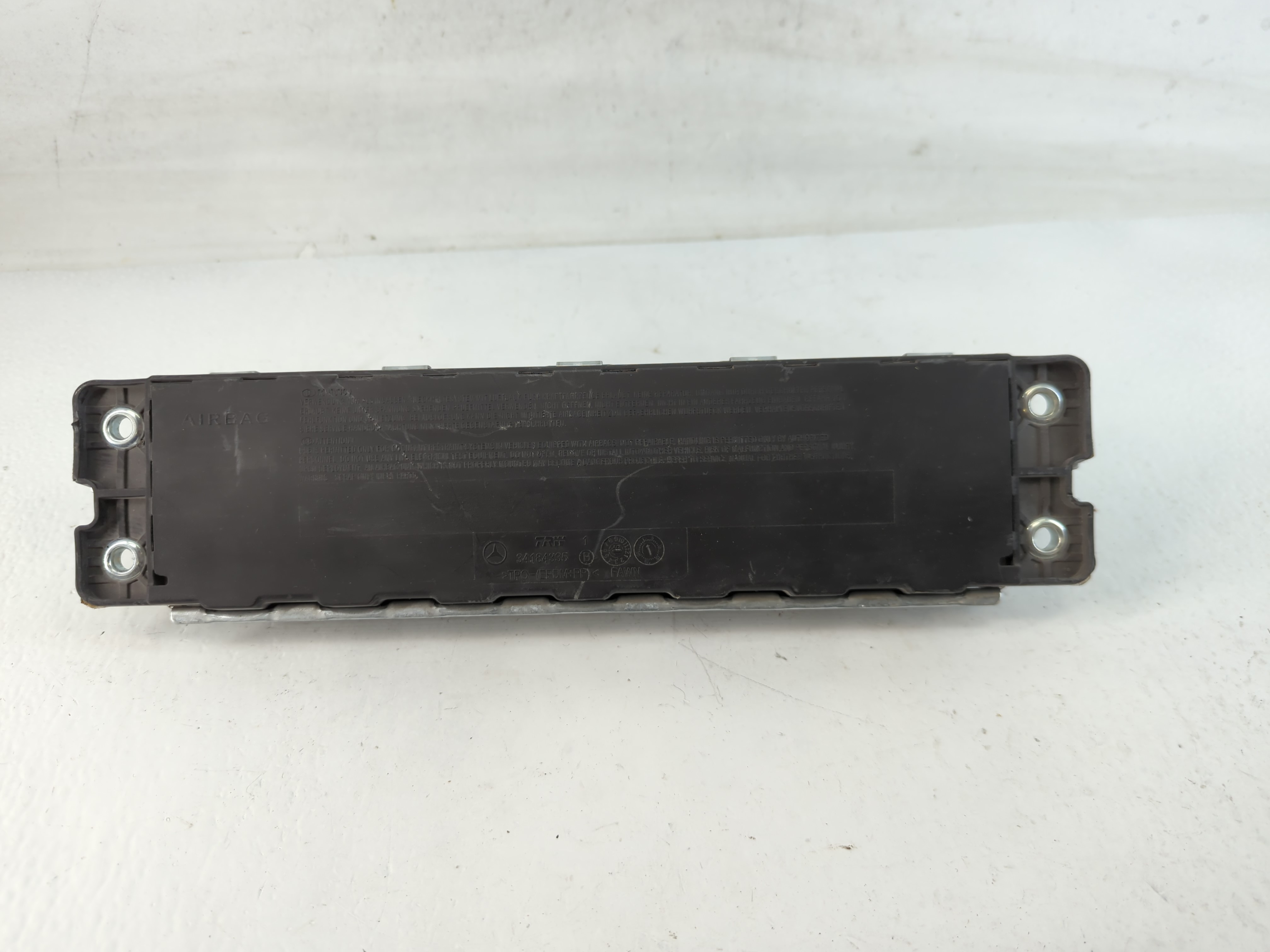 2015-2018 Mercedes-benz C300 Air Bag Passenger Right Knee Oem 771696 - Oemusedautoparts1.com