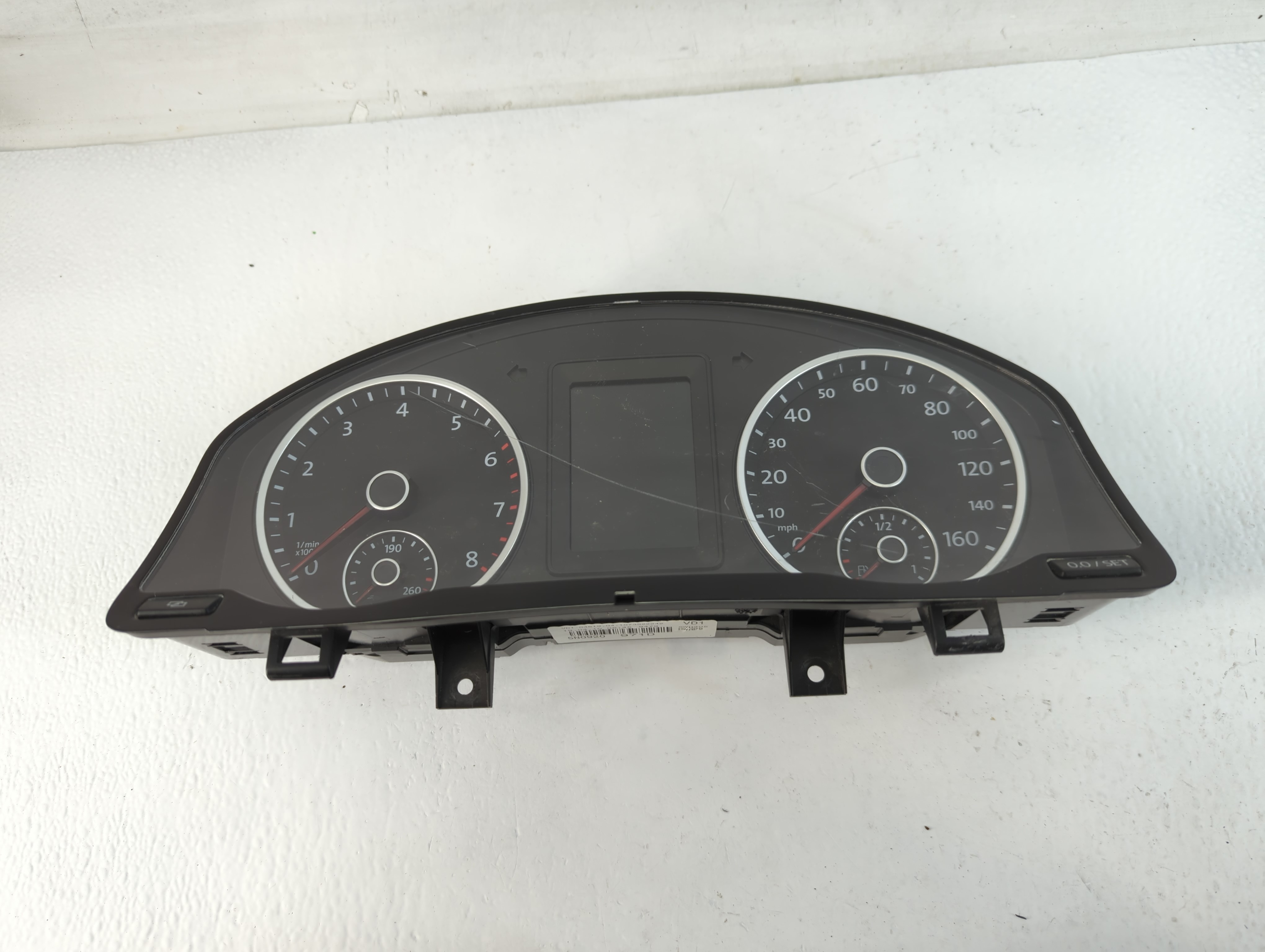 2010-2010 Volkswagen Tiguan Speedometer Instrument Cluster Gauges 771746 - Oemusedautoparts1.com
