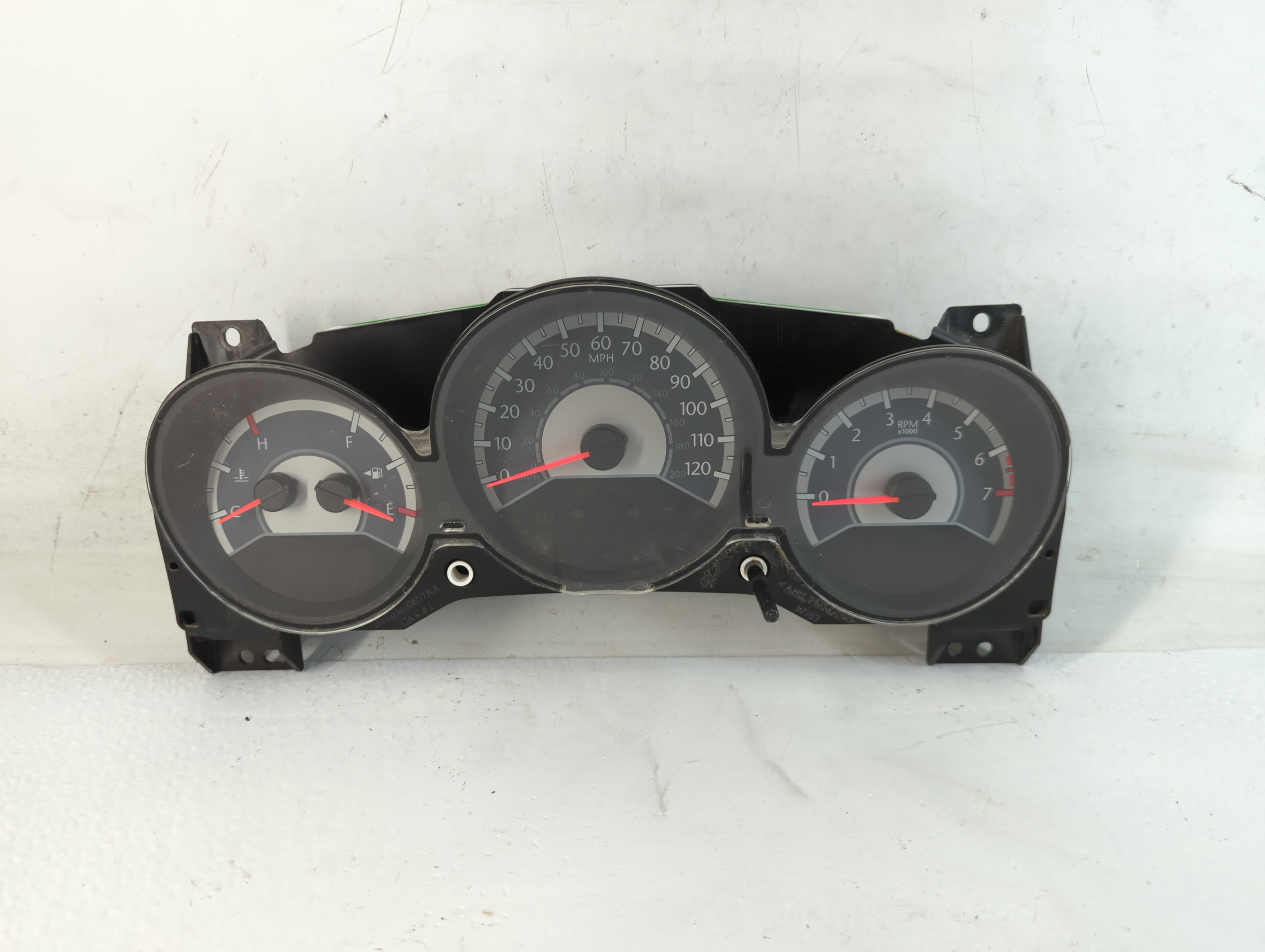 2011-2014 Chrysler 200 Speedometer Instrument Cluster Gauges P56046514ac 771792 - Oemusedautoparts1.com