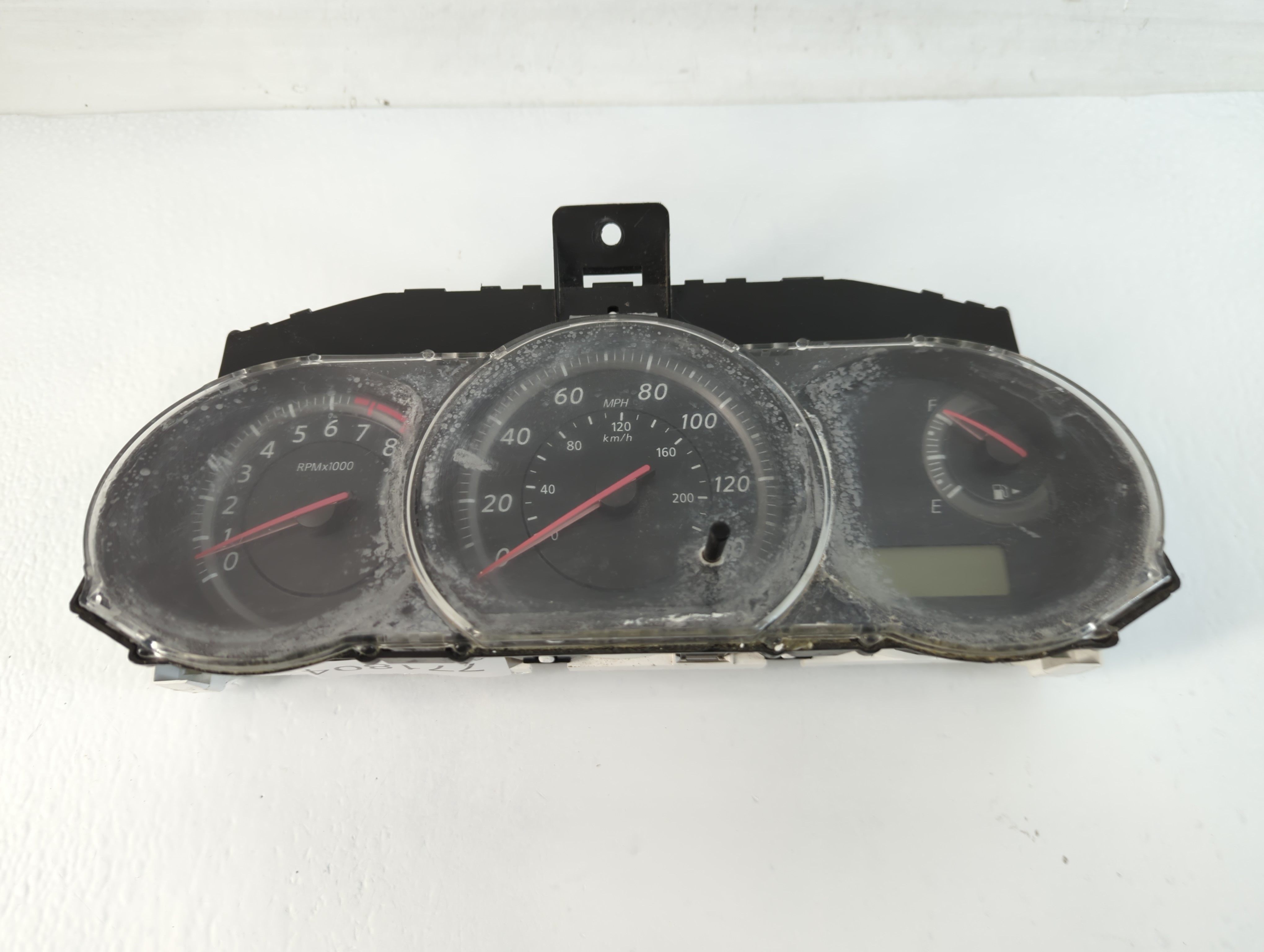 2010-2011 Nissan Versa Speedometer Instrument Cluster Gauges 771804 - Oemusedautoparts1.com