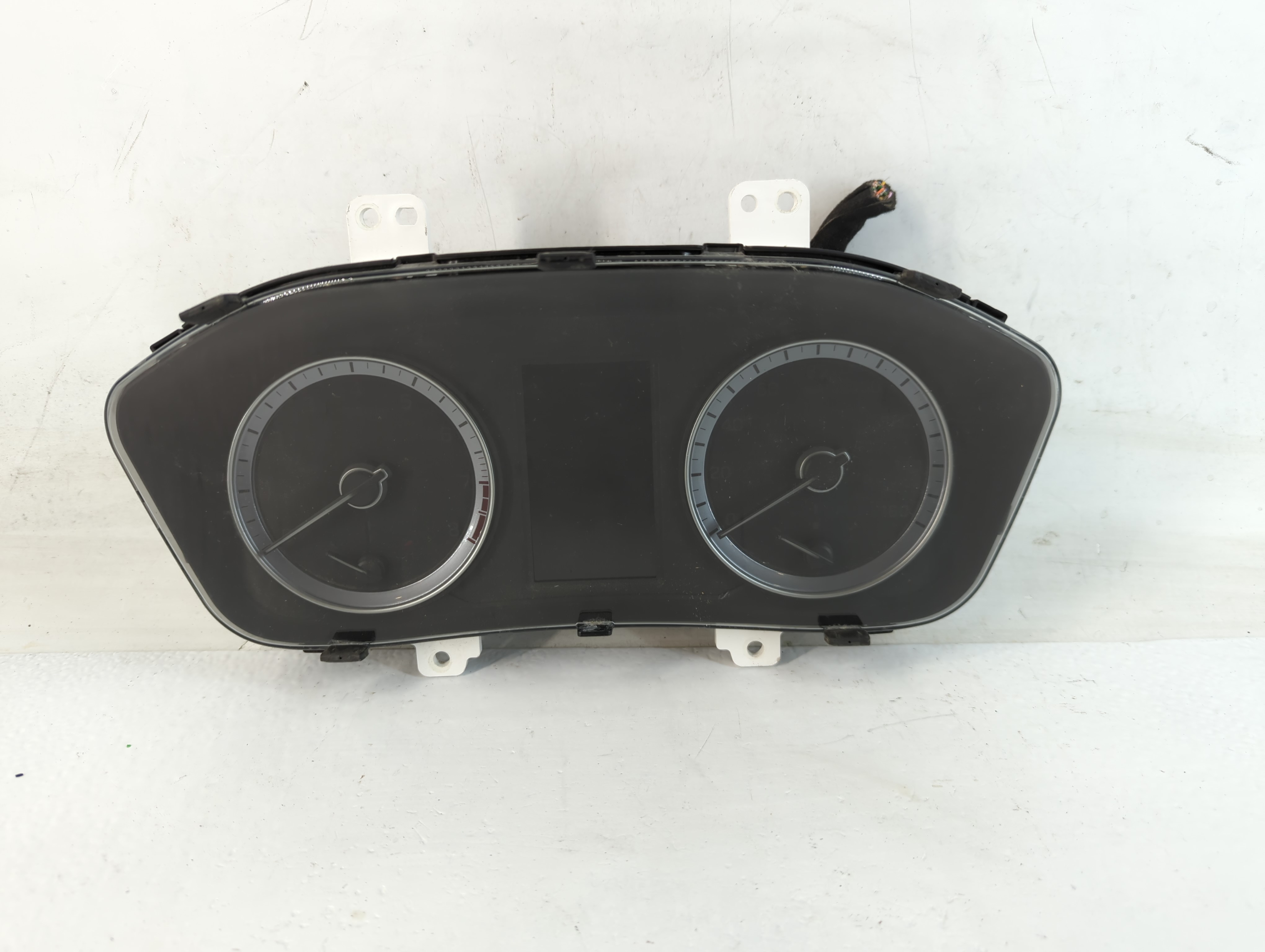 2018-2018 Hyundai Sonata Speedometer Instrument Cluster Gauges 771819 - Oemusedautoparts1.com
