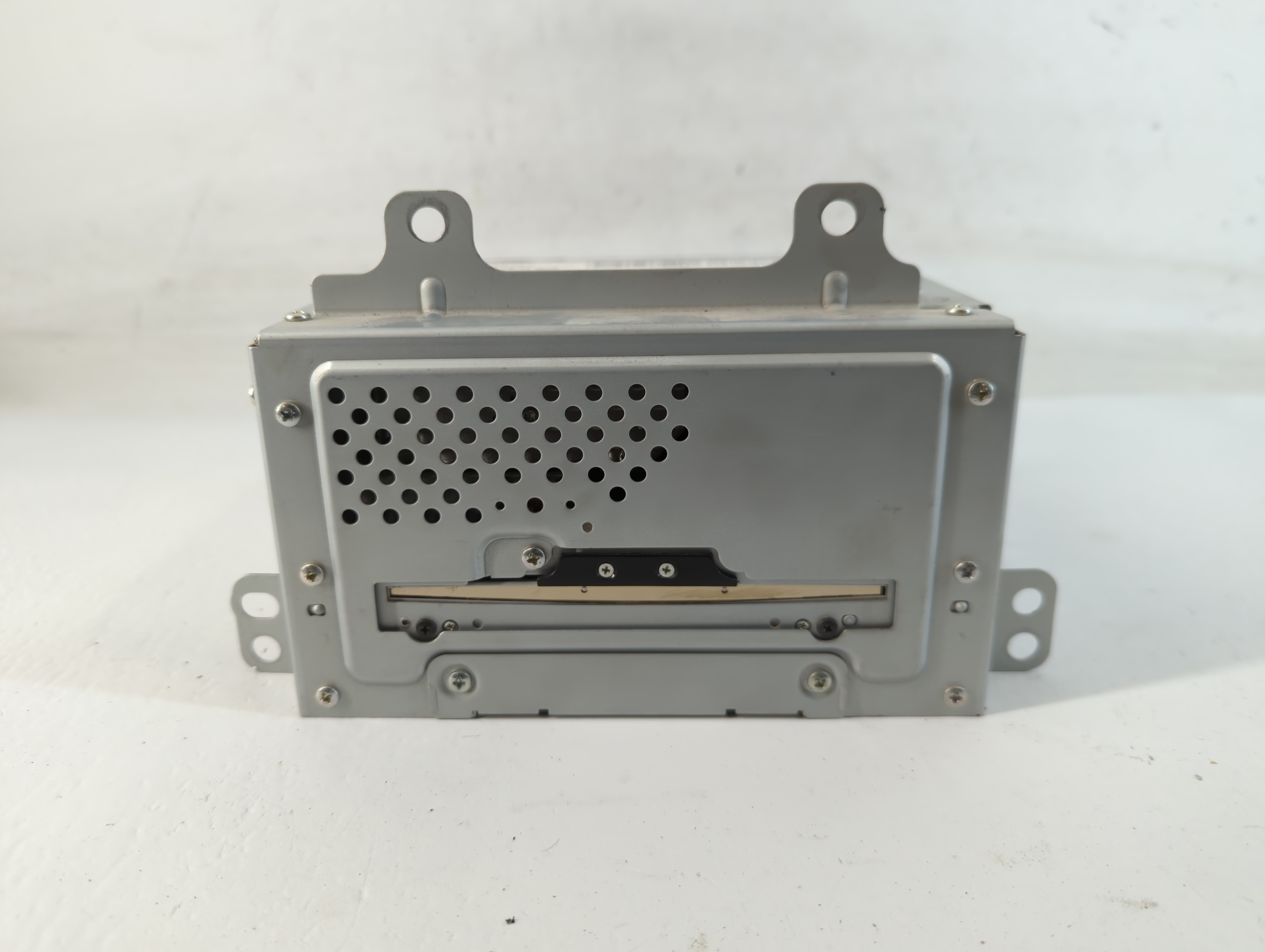 2011-2012 Buick Lacrosse Am Fm Cd Player Radio Receiver 771860 - Oemusedautoparts1.com