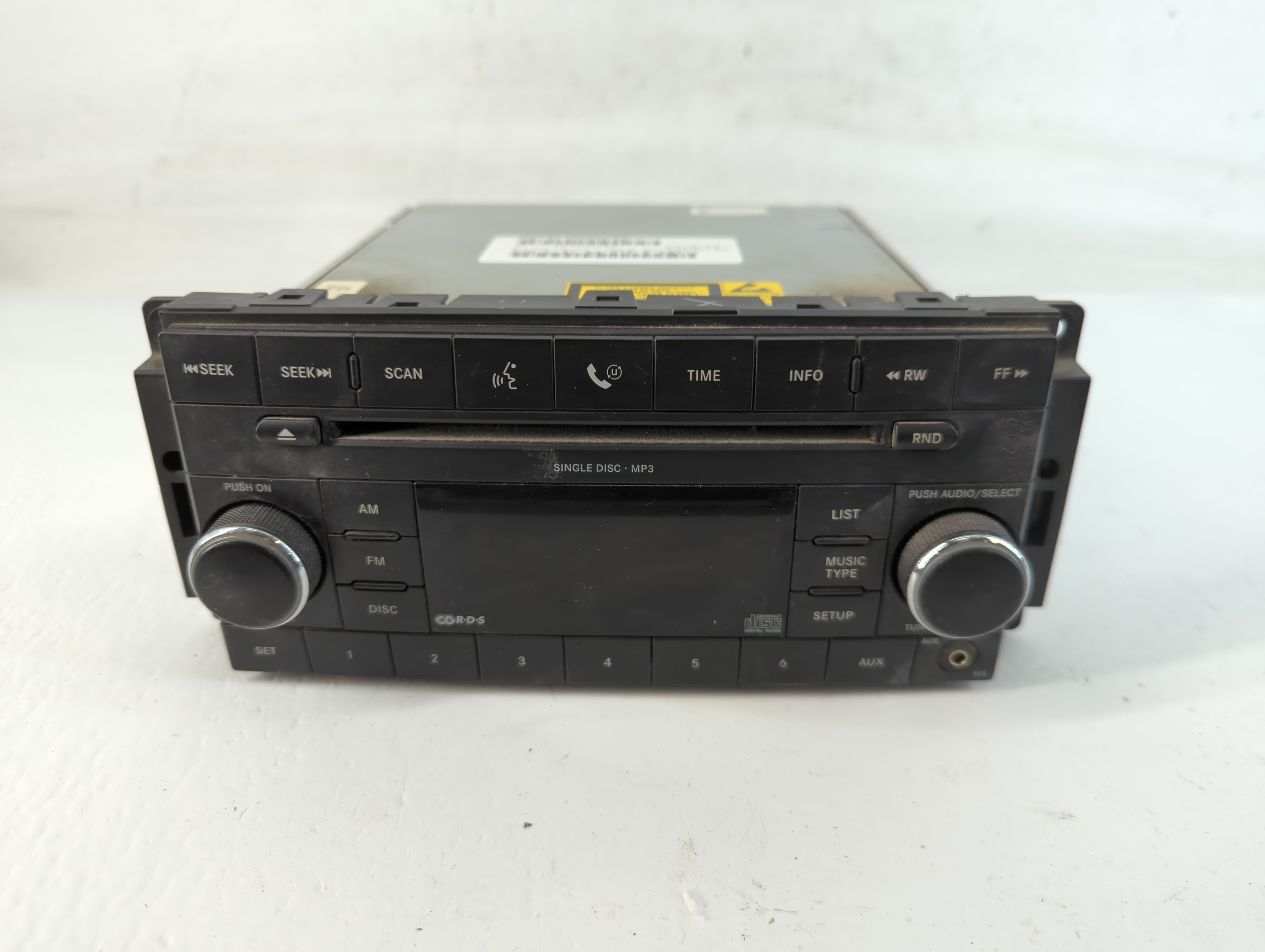 2008-2009 Chrysler 300 Am Fm Cd Player Radio Receiver 771862 - Oemusedautoparts1.com