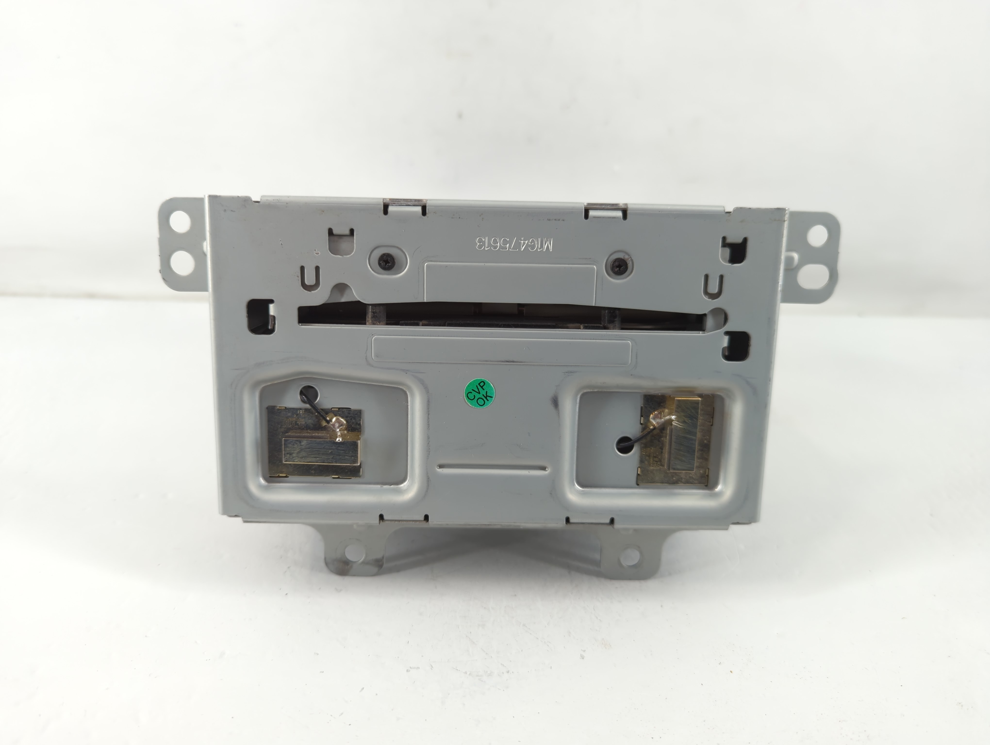 2013-2014 Buick Encore Am Fm Cd Player Radio Receiver 771879 - Oemusedautoparts1.com