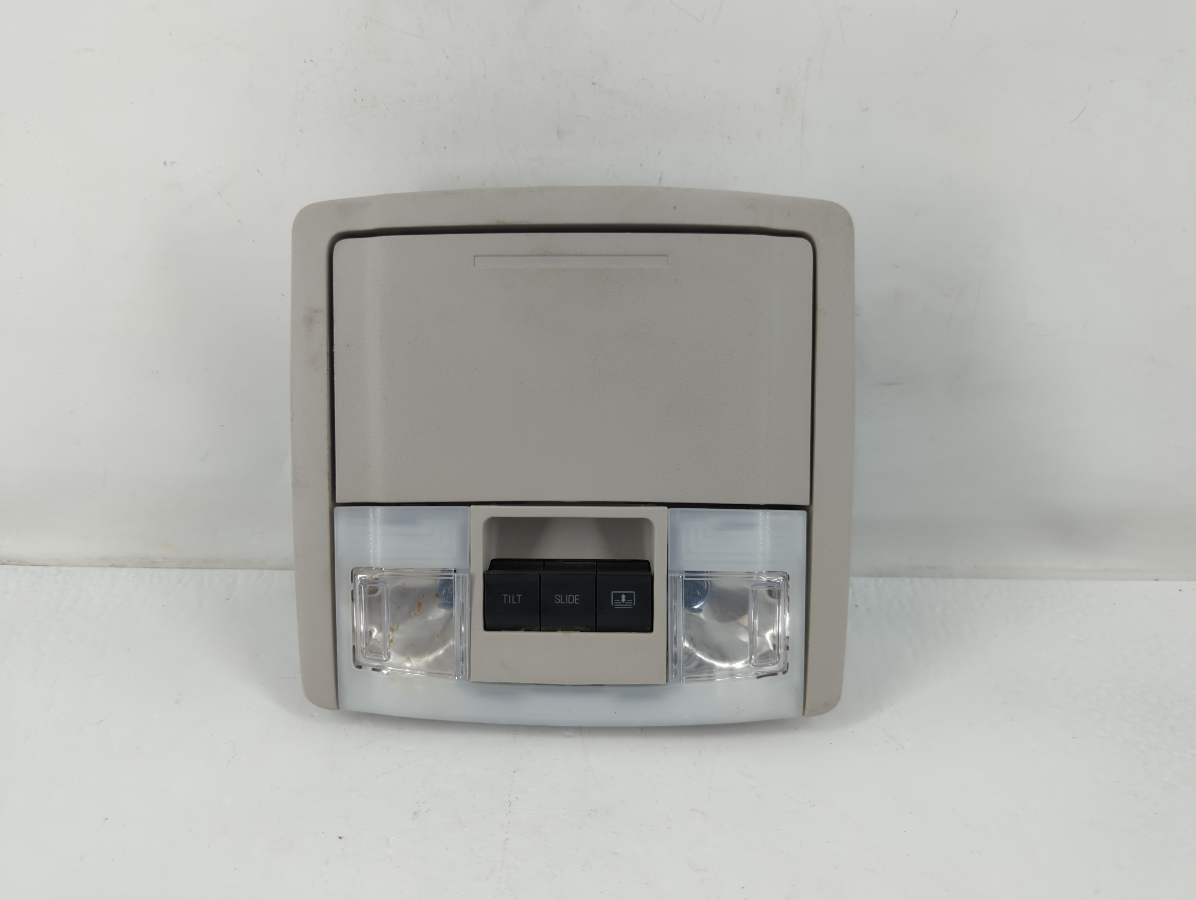 2018 Ford Explorer Overhead Roof Console 771991 - Oemusedautoparts1.com