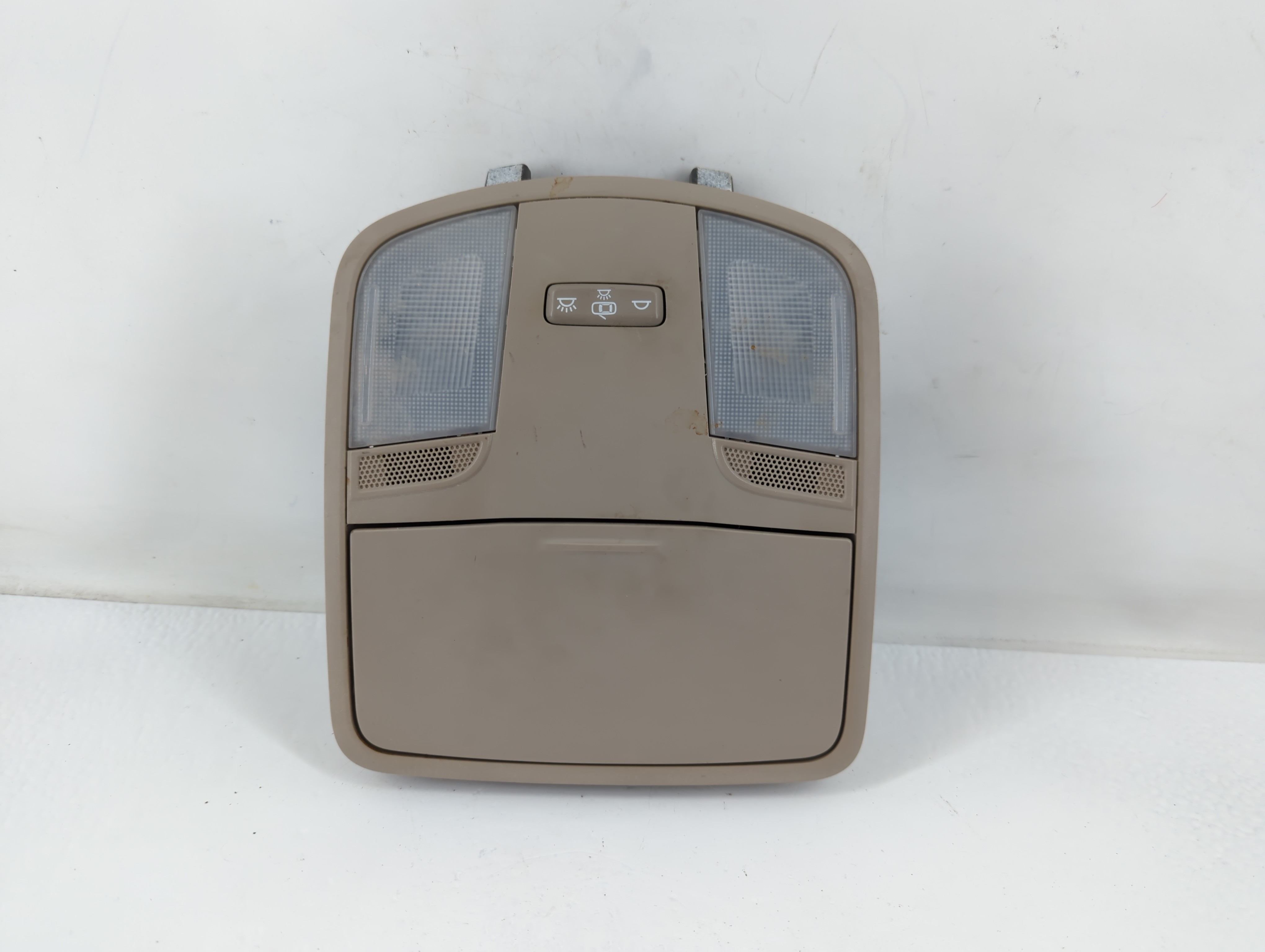 2017 Hyundai Elantra Overhead Roof Console 772027 - Oemusedautoparts1.com