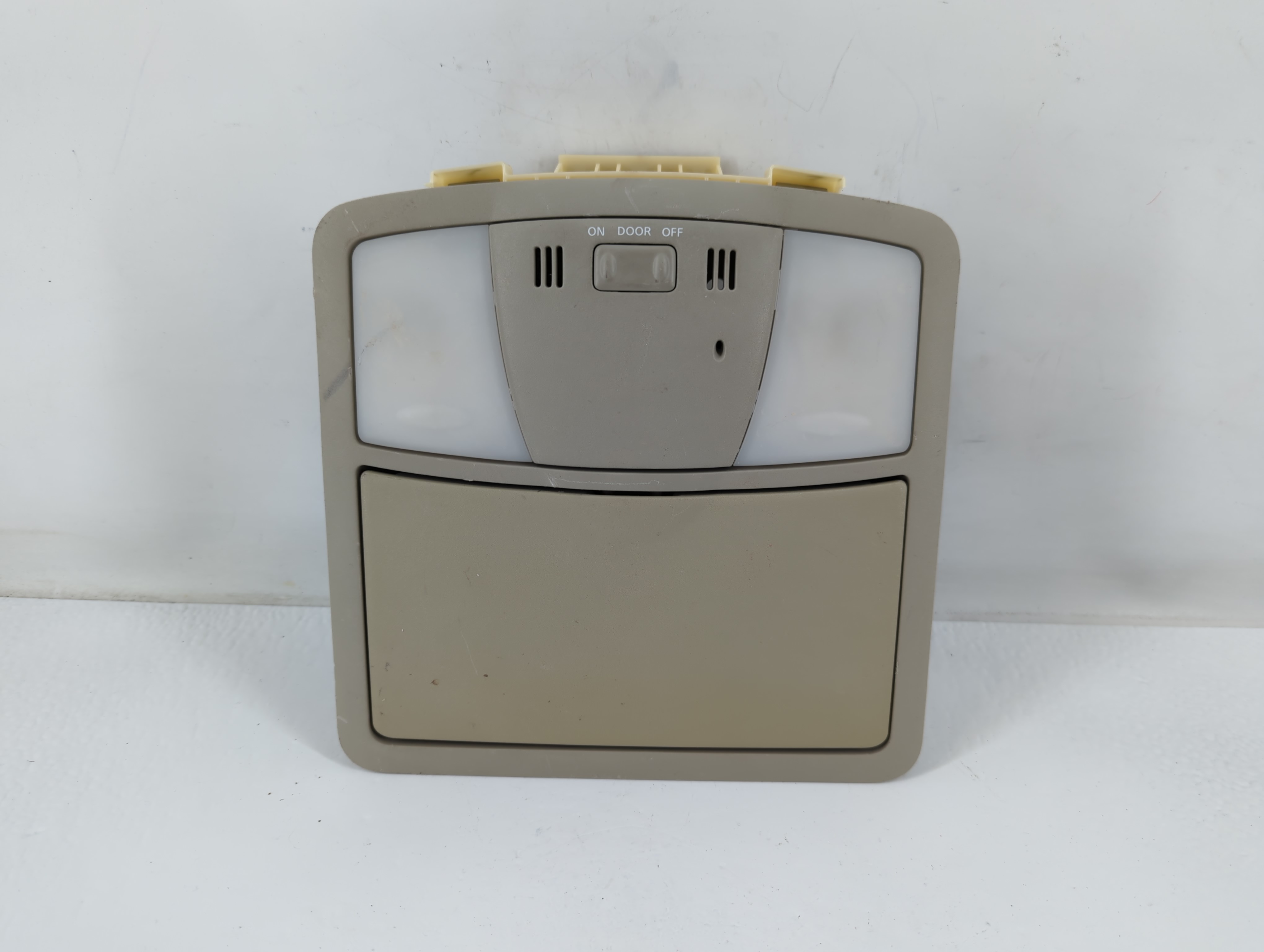 Picture of 2012 Nissan Rogue Overhead Roof Console 772031