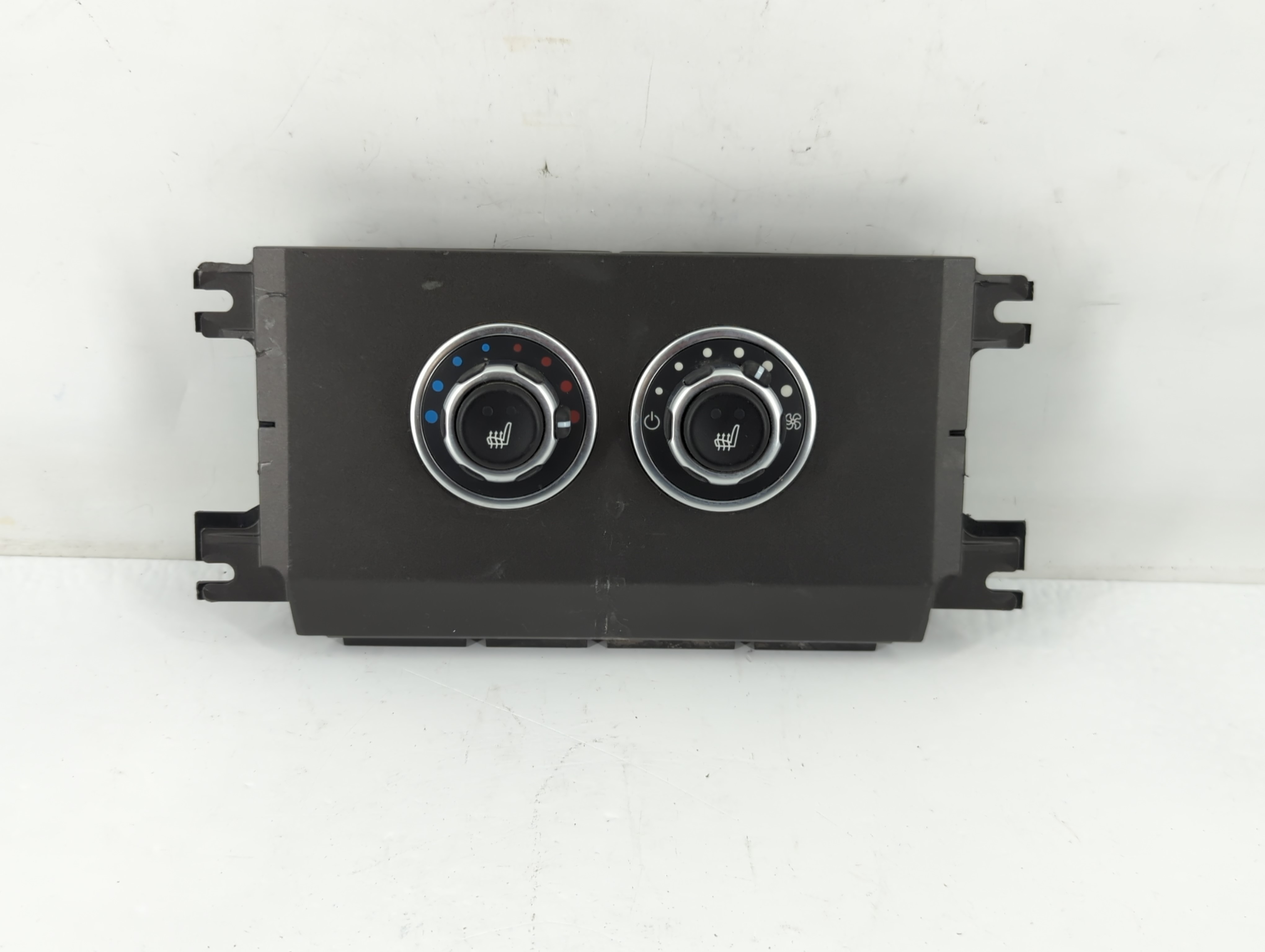 2010 Land Rover Range Rover Ac Heater Climate Control Temperature Oem 772067 - Oemusedautoparts1.com