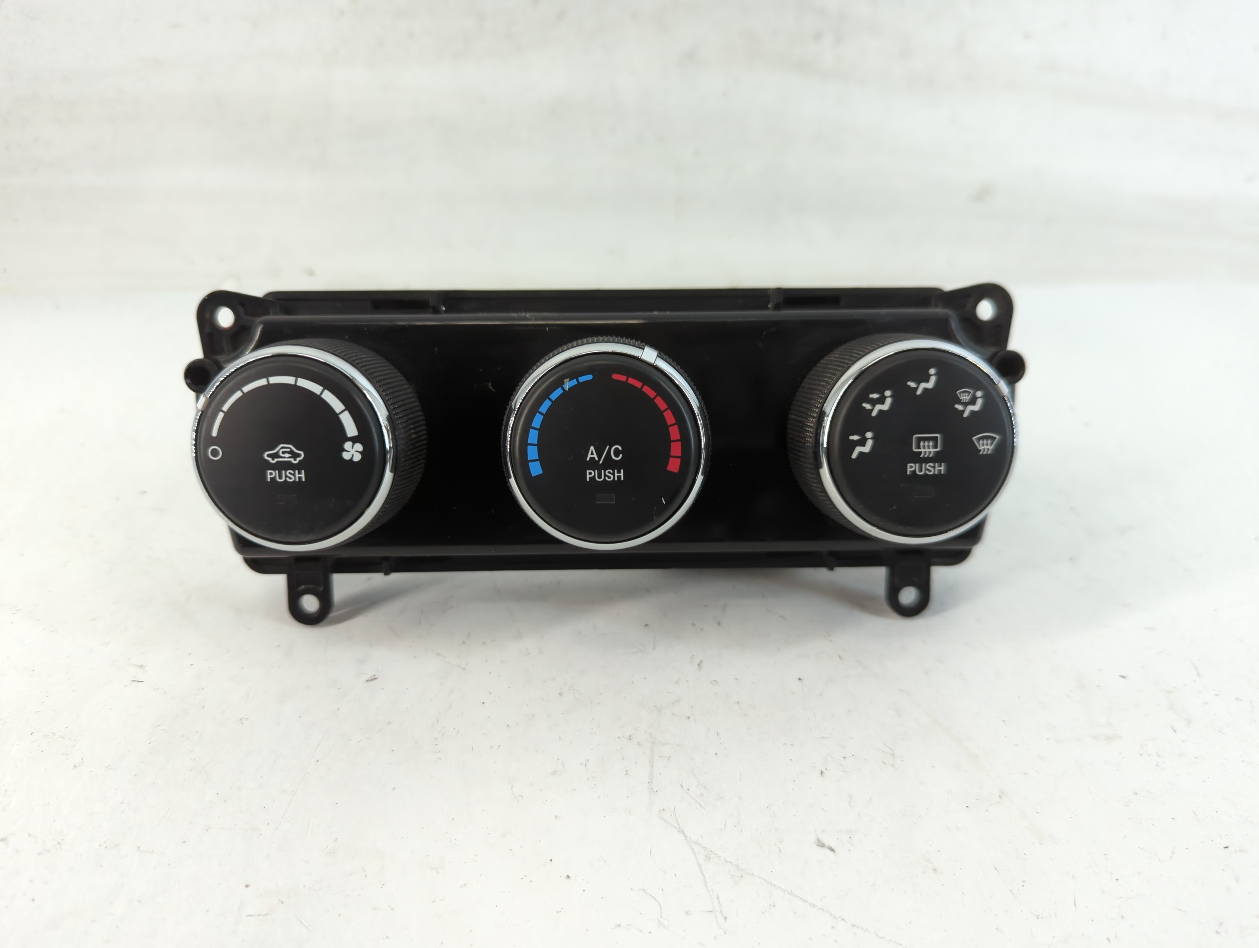2011-2017 Jeep Patriot Ac Heater Climate Control P55111278af 772103 - Oemusedautoparts1.com