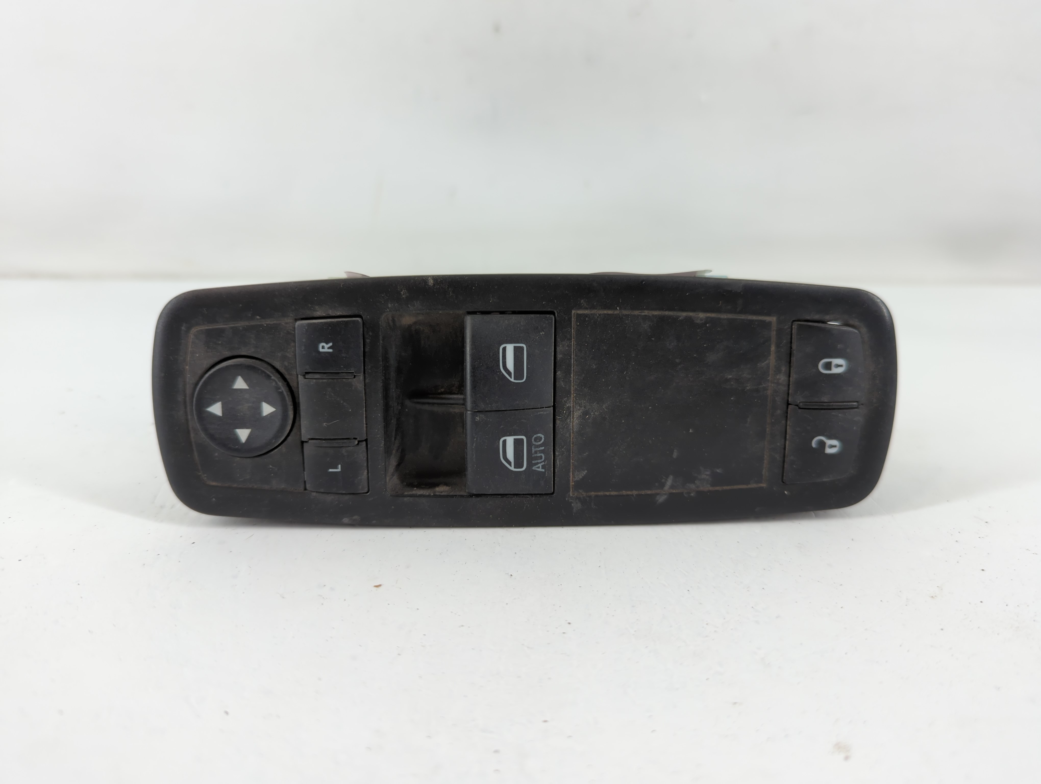 2012-2016 Dodge Grand Caravan Driver Left Door Master Power Window Switch 772132 - Oemusedautoparts1.com