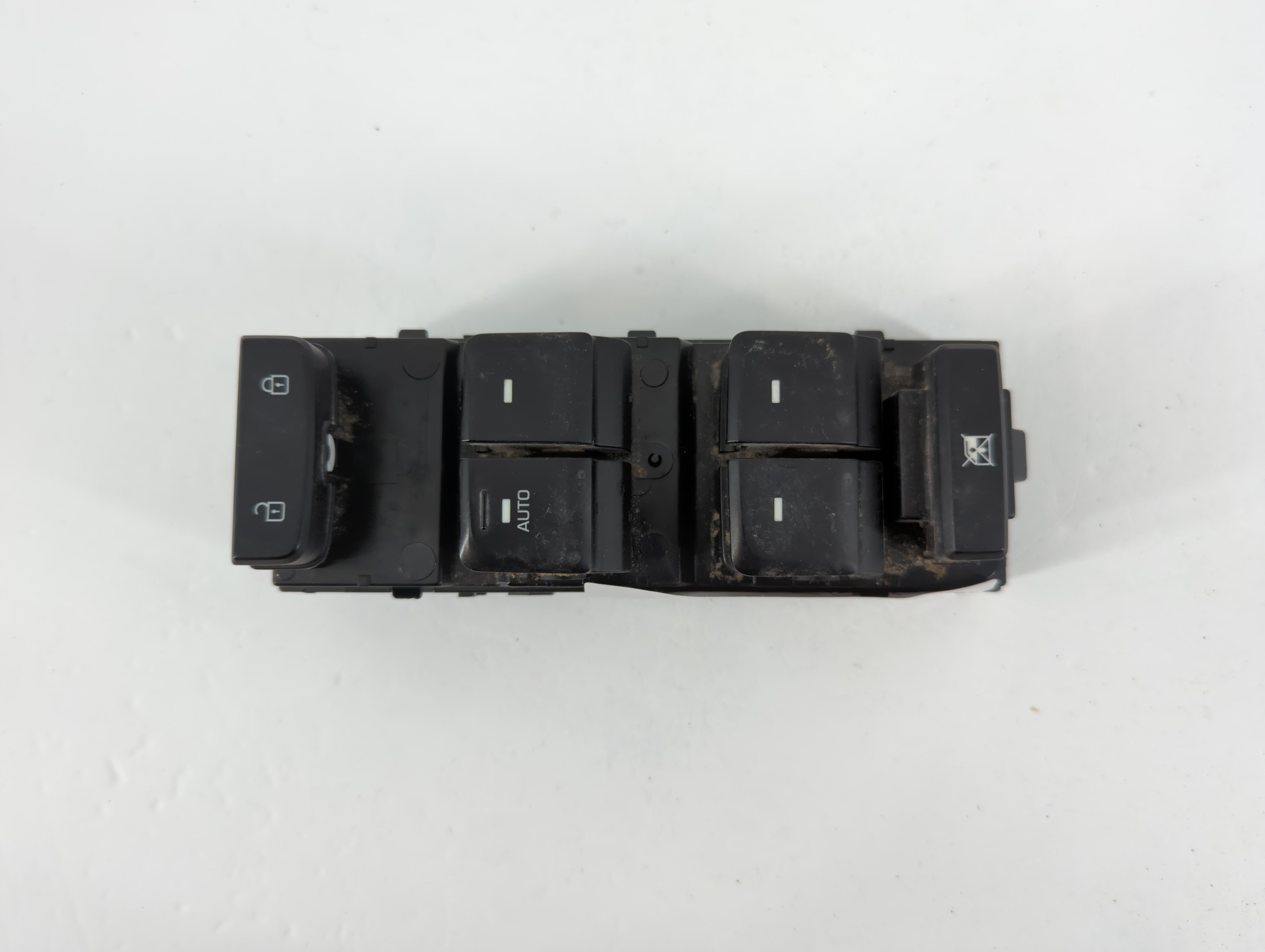 2018-2019 Hyundai Sonata Driver Left Door Master Power Window Switch 772153 - Oemusedautoparts1.com